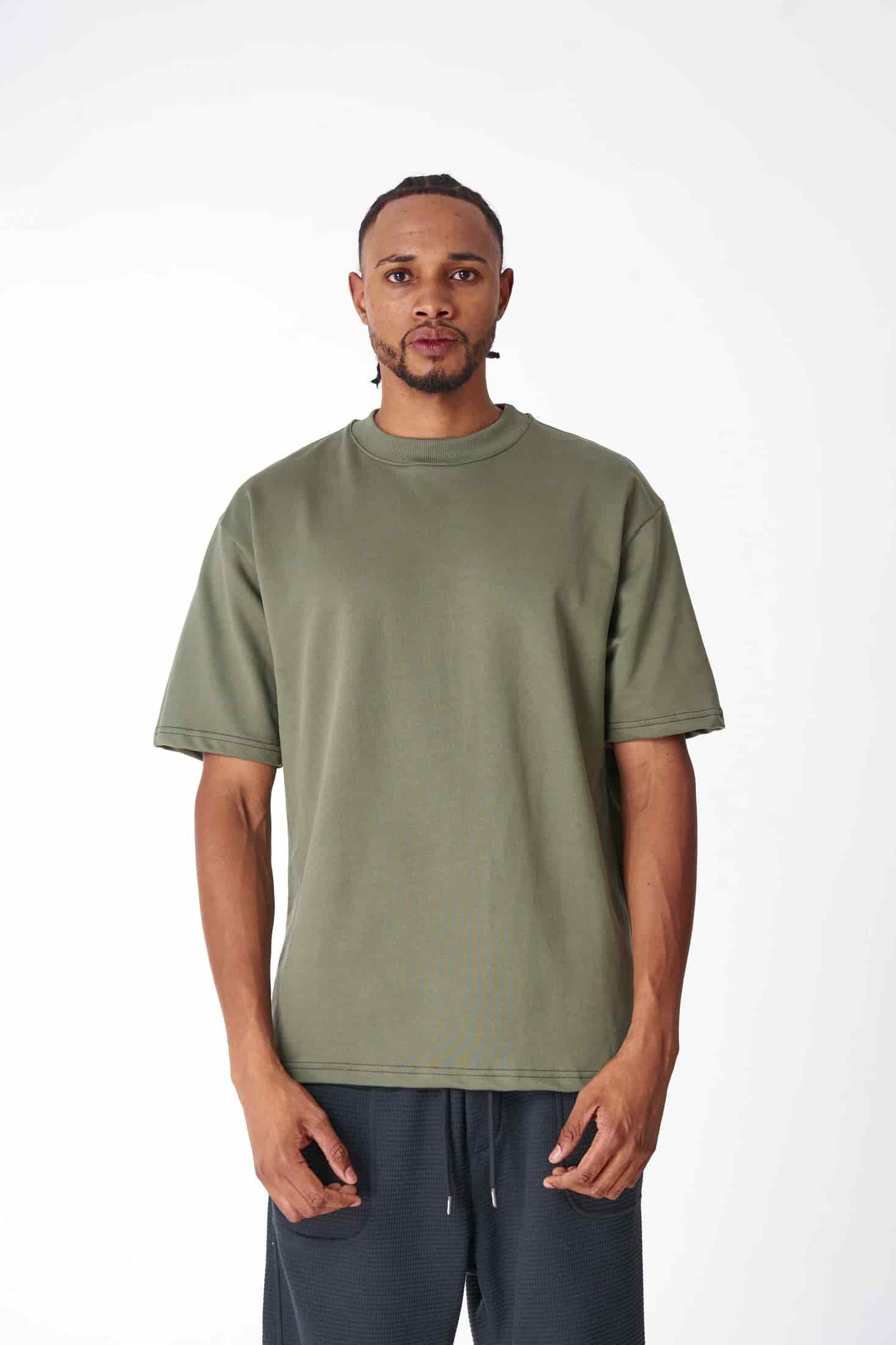 CAMISETA 300 GRAMOS 100% ALGODÓN VERDE MILITAR - miniatura 1