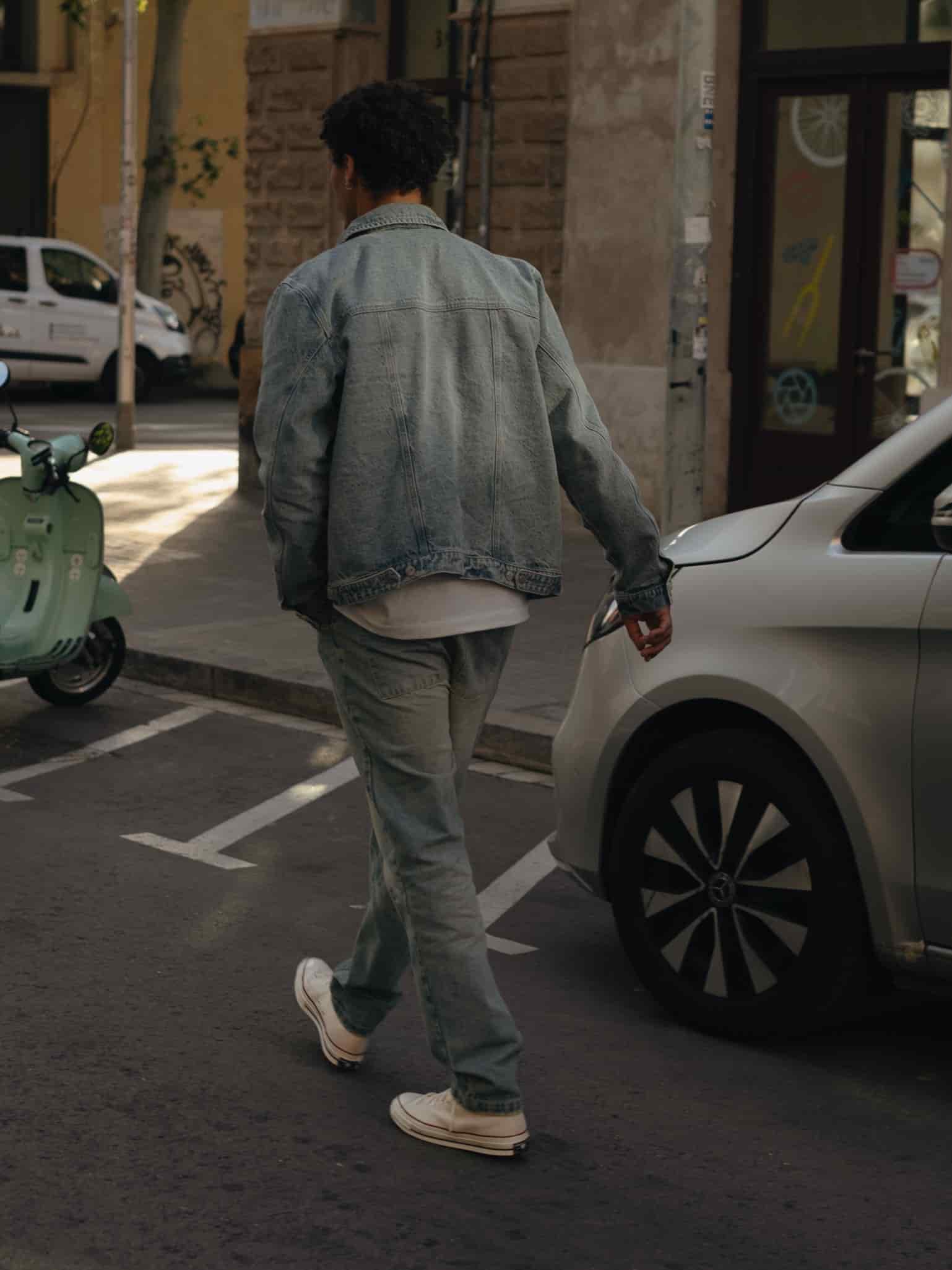 DENIM OVERSIZED JACKET - DIRTY CLEAR BLUE - miniatura 10