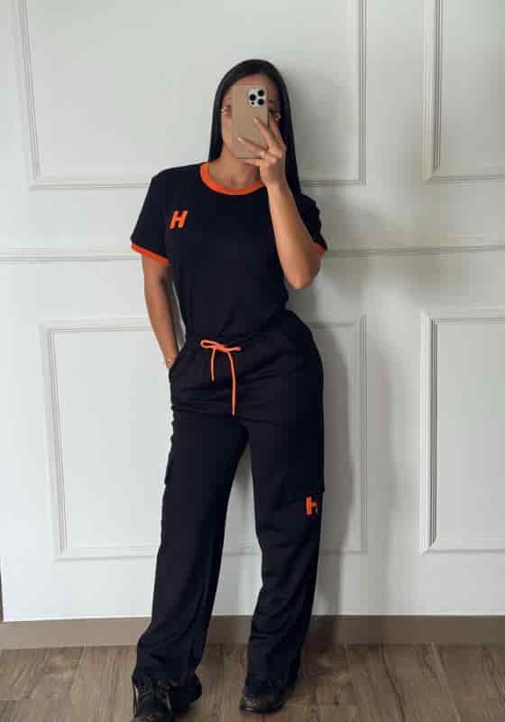 CONJUNTO HERMES NEGRO BORDE NARANJA - miniatura 1