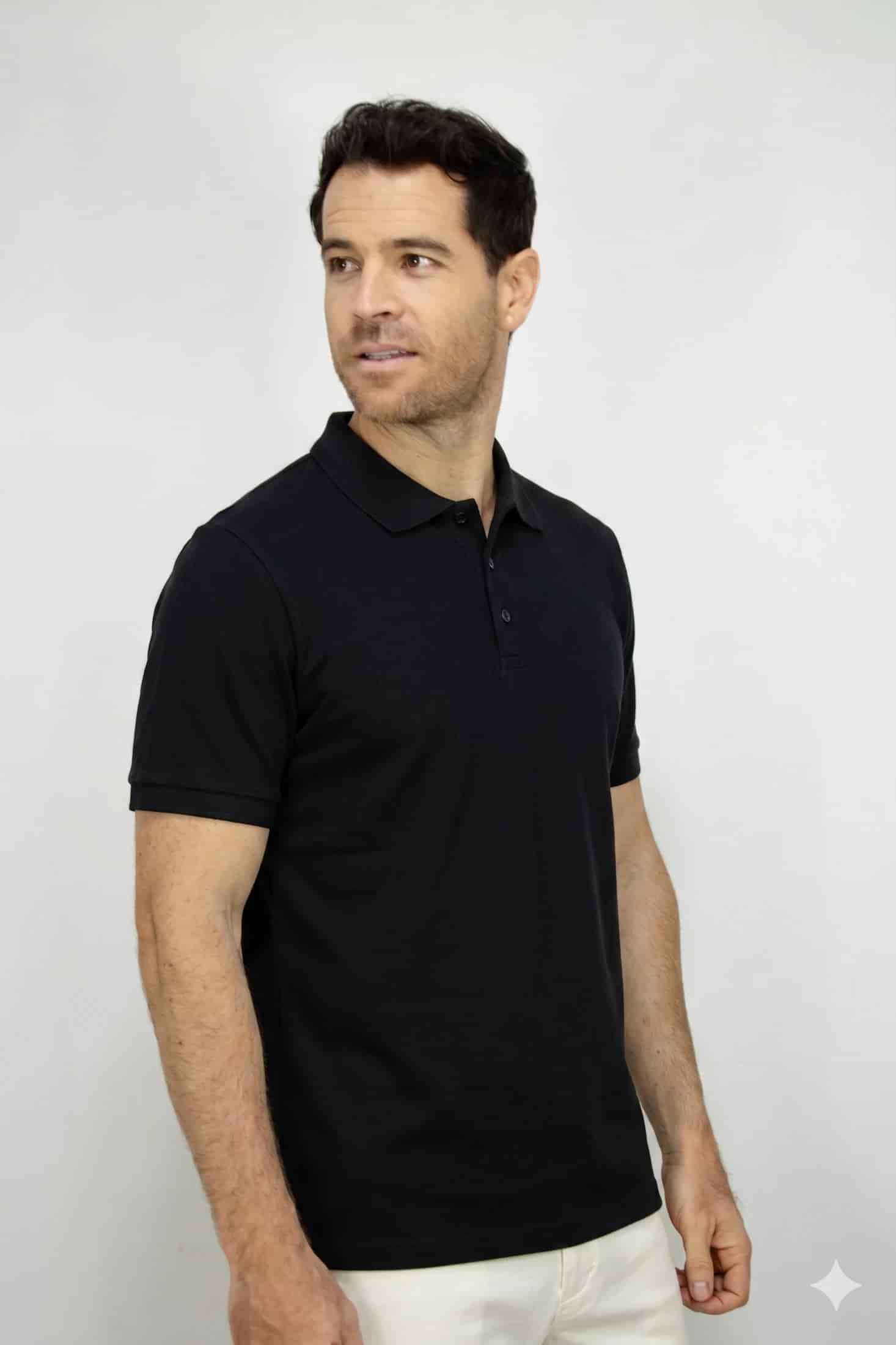 Polo Deportiva Negra Para Hombre - miniatura 2