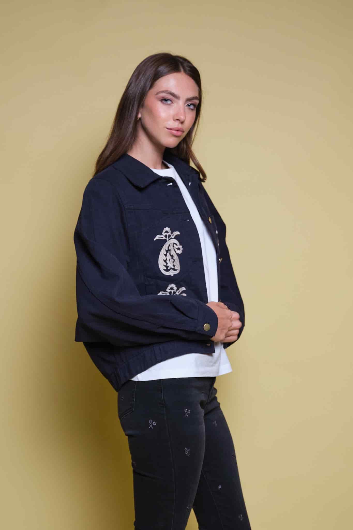 CHAQUETA DRIL AZUL OSCURO BORDADO PAISLEY - miniatura 4