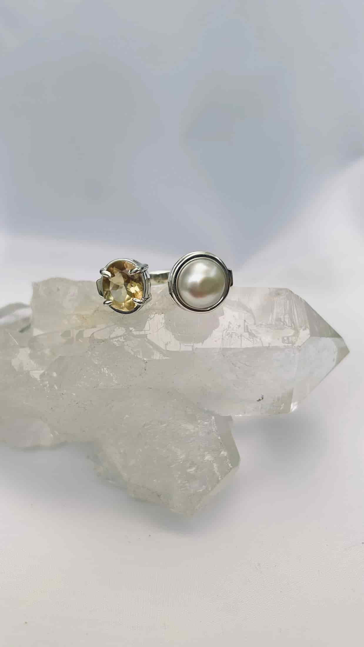 Anillo Doble Citrino y Perla Mediano Colección Armonía Dual - miniatura 6