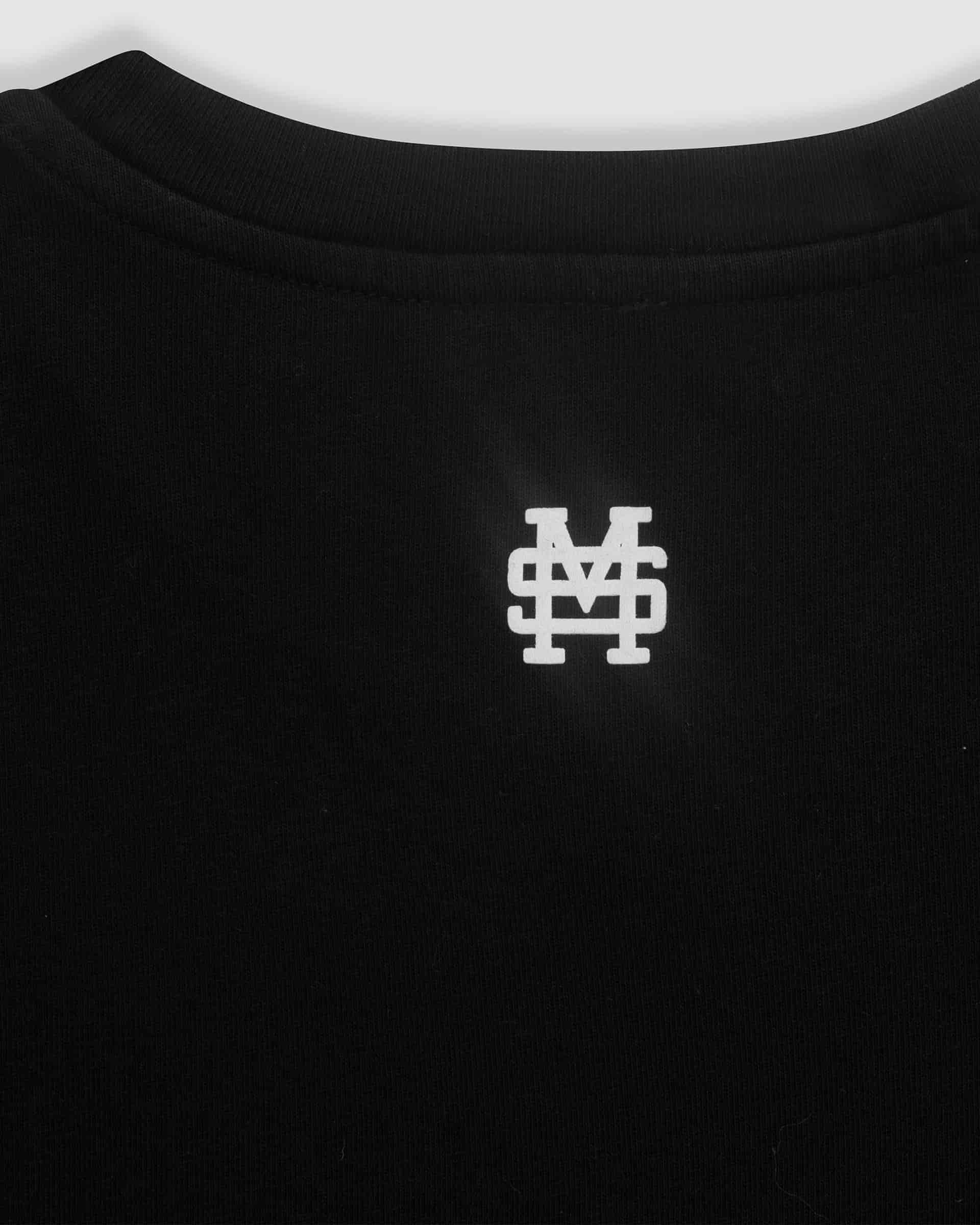 Camiseta Boxy Fit Básica V2 - Negro Oscuro - miniatura 5