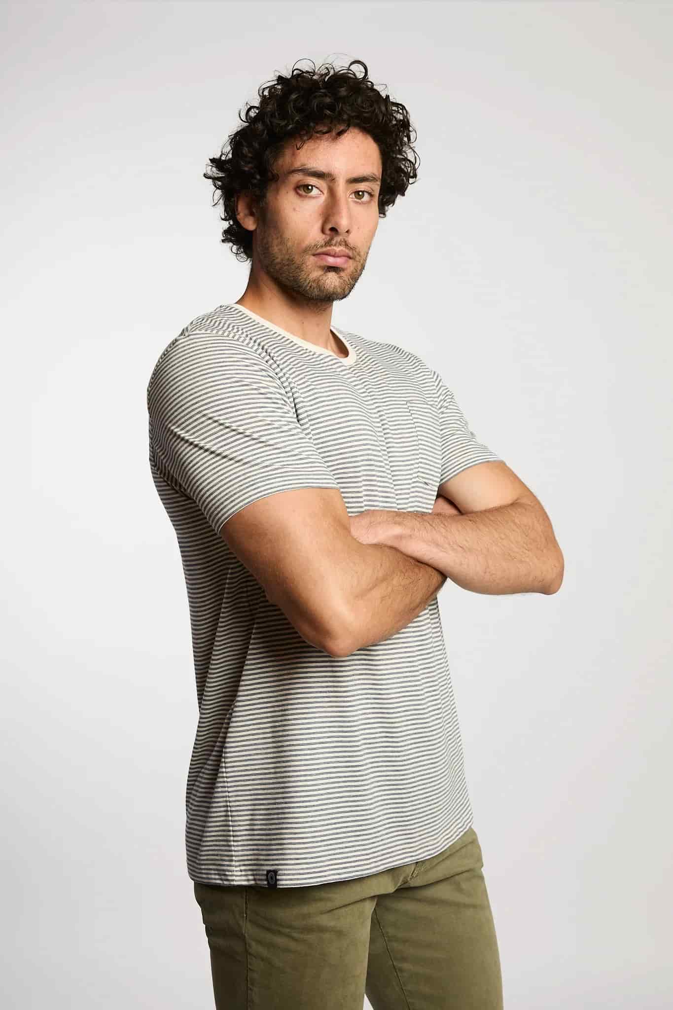 Camiseta Rayas Azul Oscuro - miniatura 11
