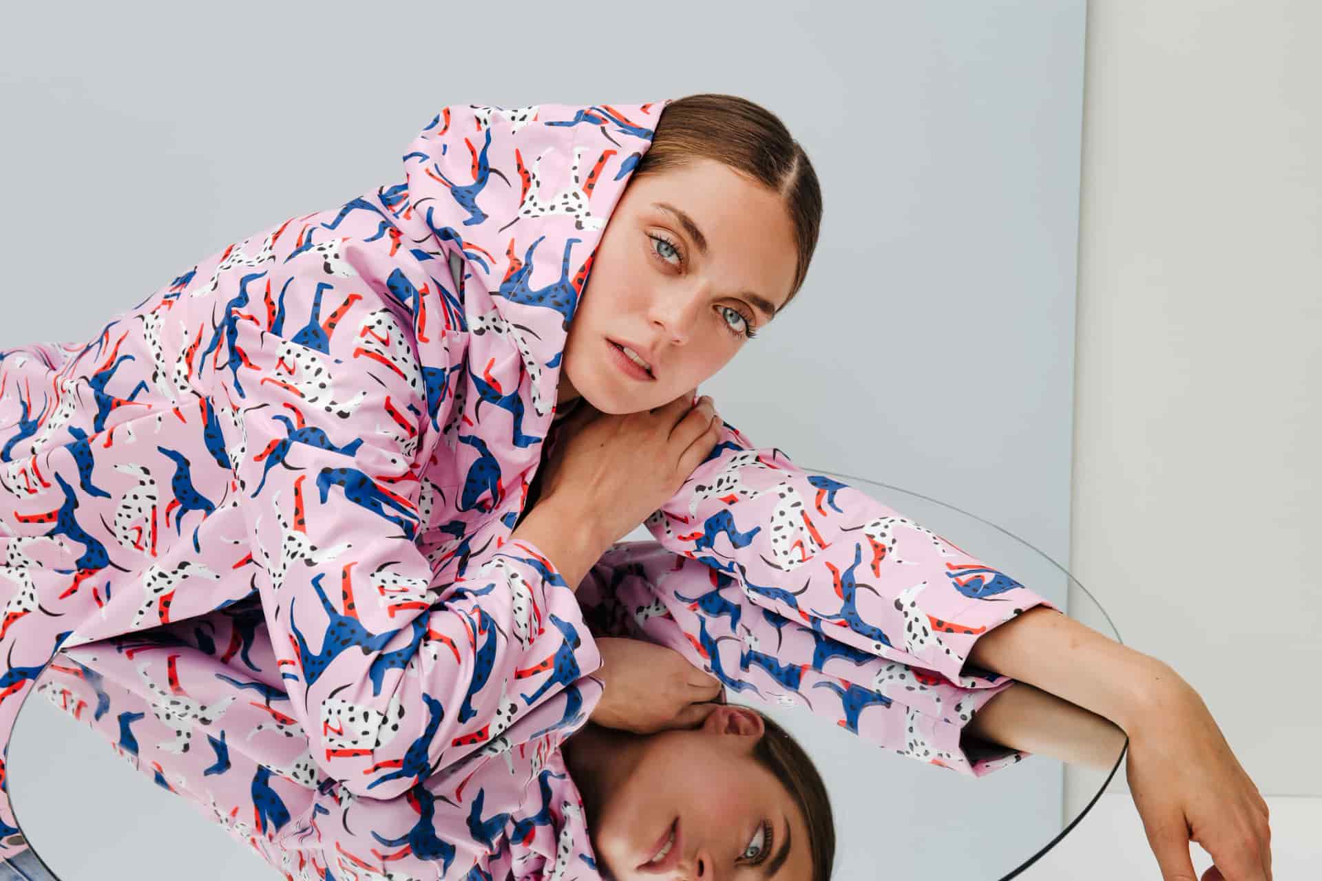 RAINCOAT PINKDOGS (PRE-ORDER) - miniatura 2