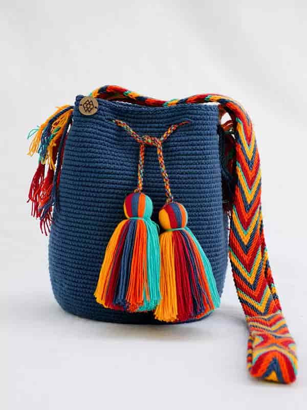 Mochila Unicolor Mediana - miniatura 26