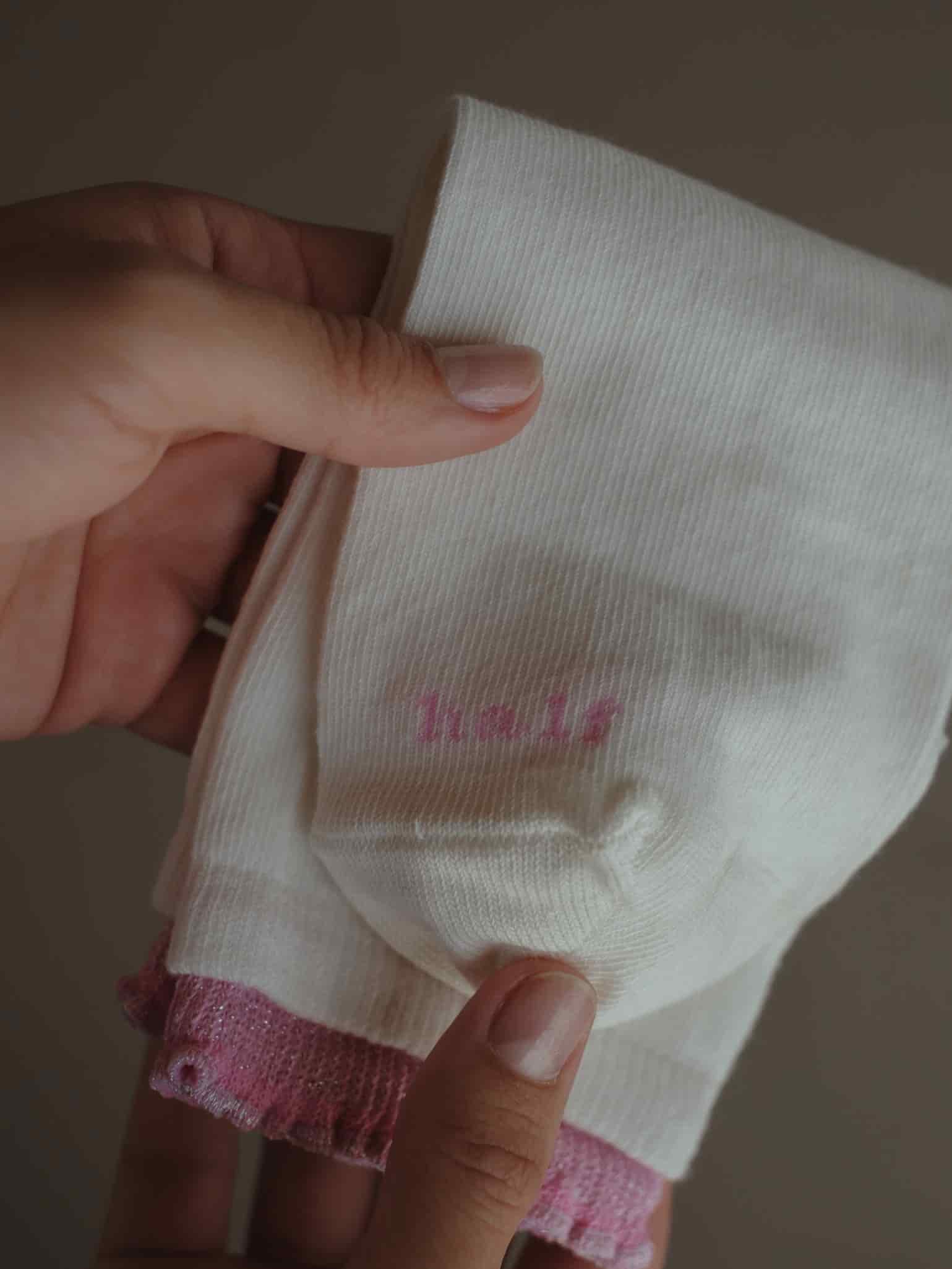GIRLY LAYERING SOCKS - PINK ON WHITE - miniatura 3