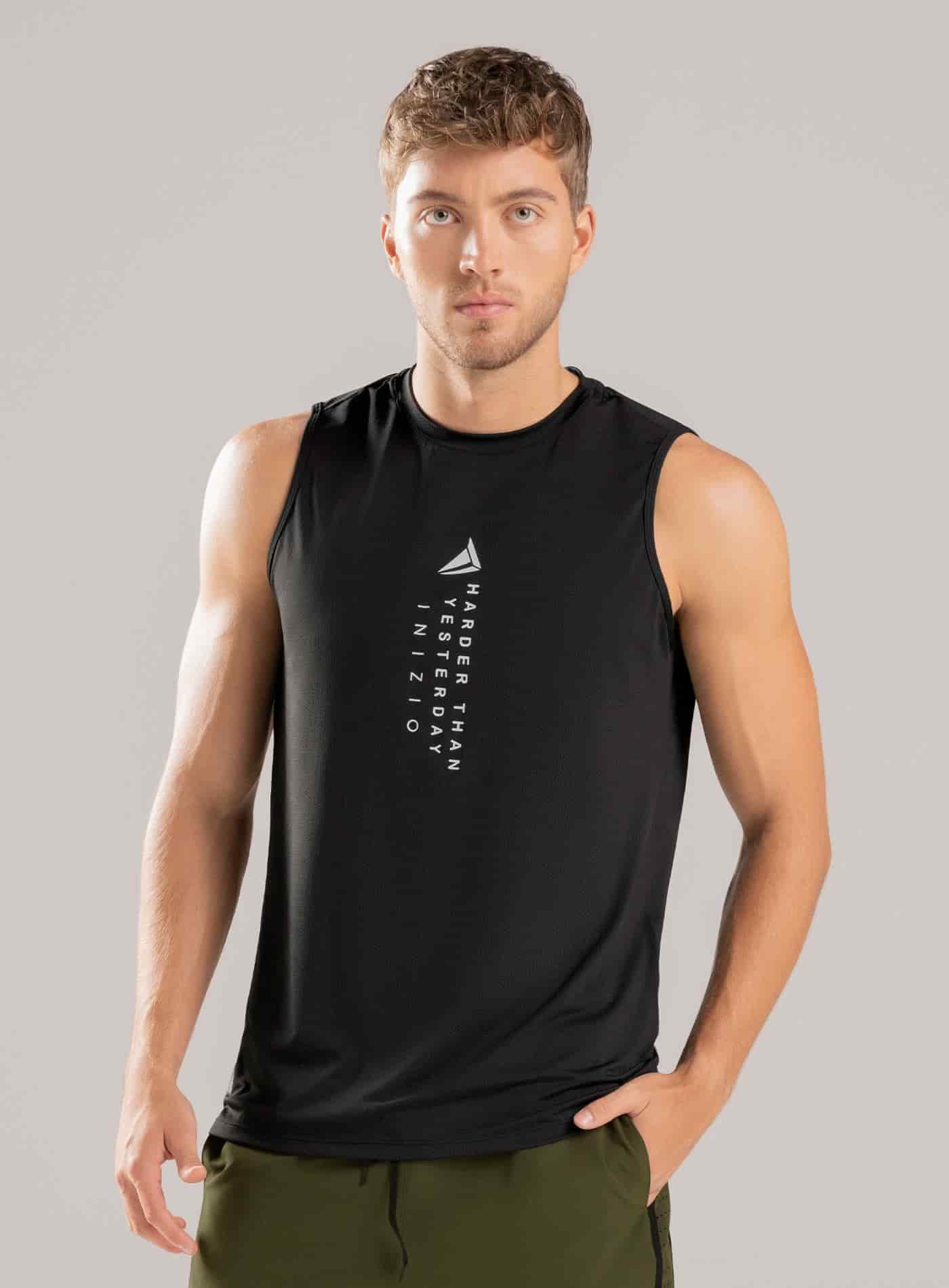 CAMISILLA DEPORTIVA CON ESTAMPADO - miniatura 1