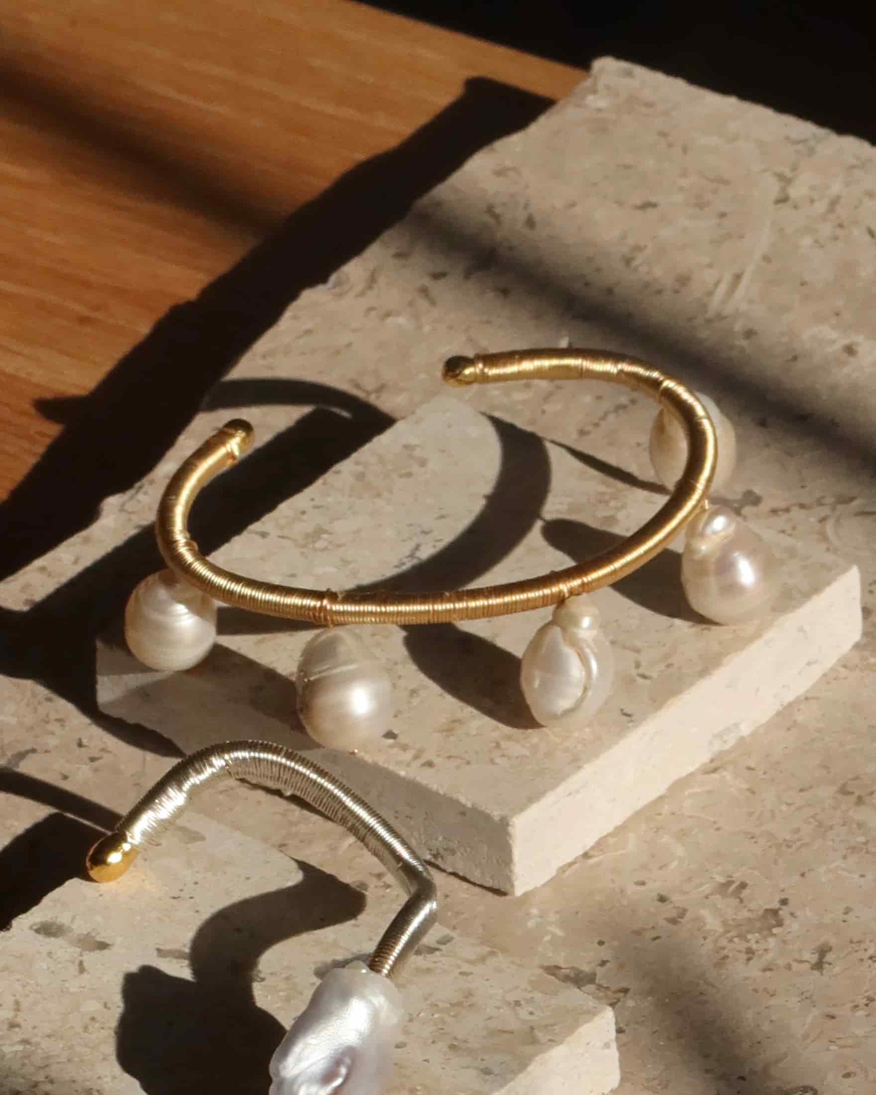 Clarte Pearl Bangle - miniatura 1