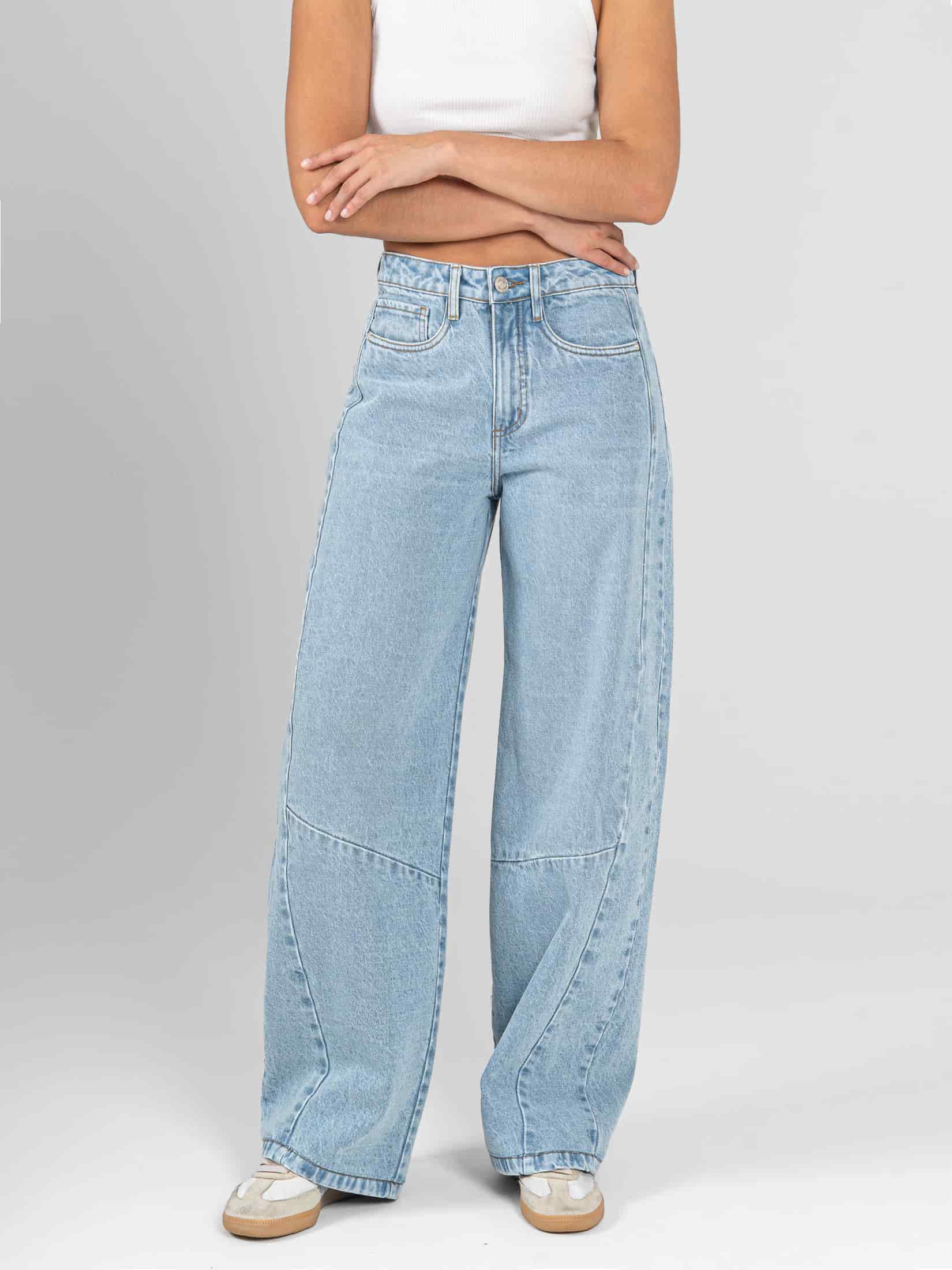 Ref: 066448 Jean wide leg, rígido, tiro alto, con cortes, tono azul claro - miniatura 3