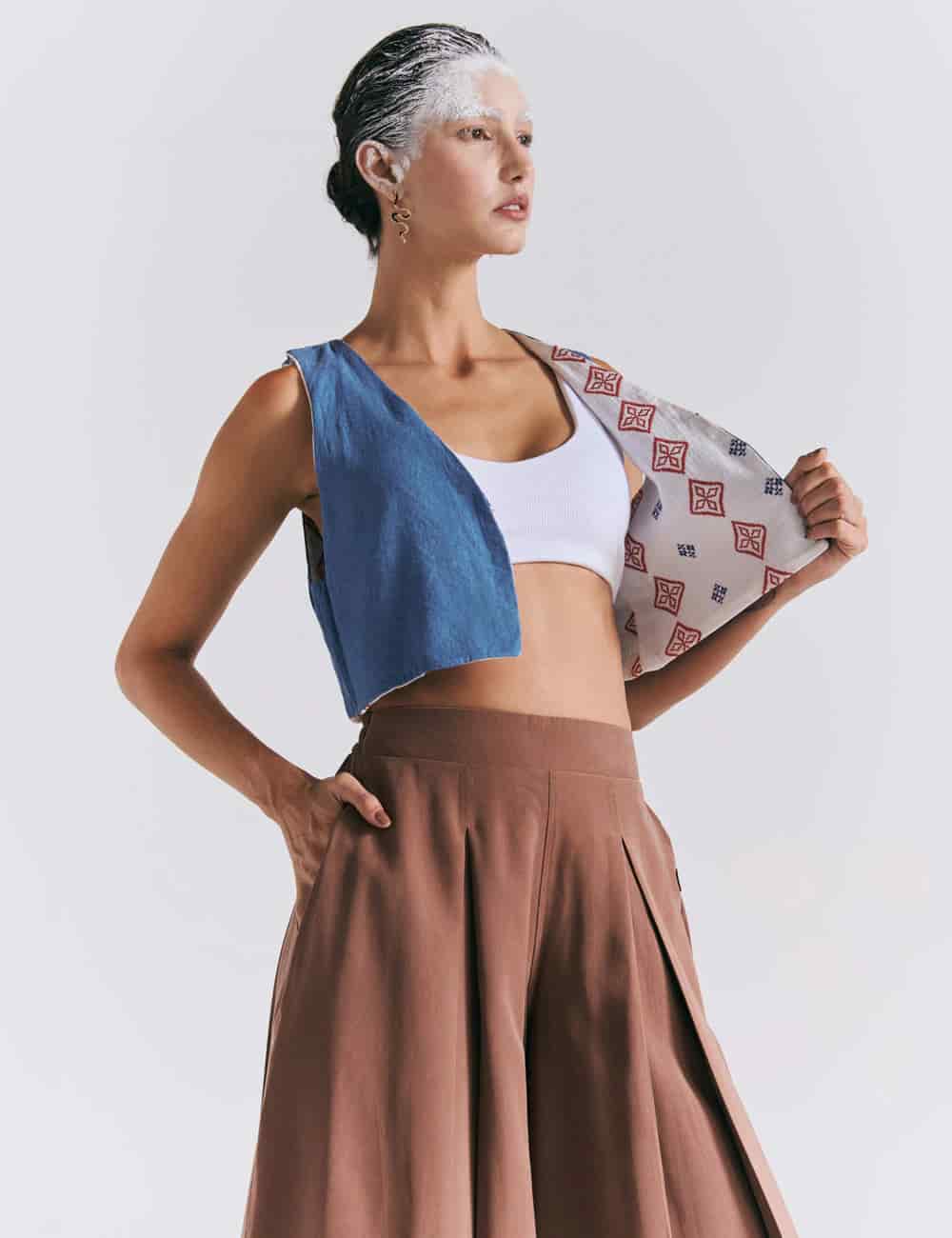 Chaleco Escote en Pico  Grecia blanco+azul+rojo Mujer - miniatura 4