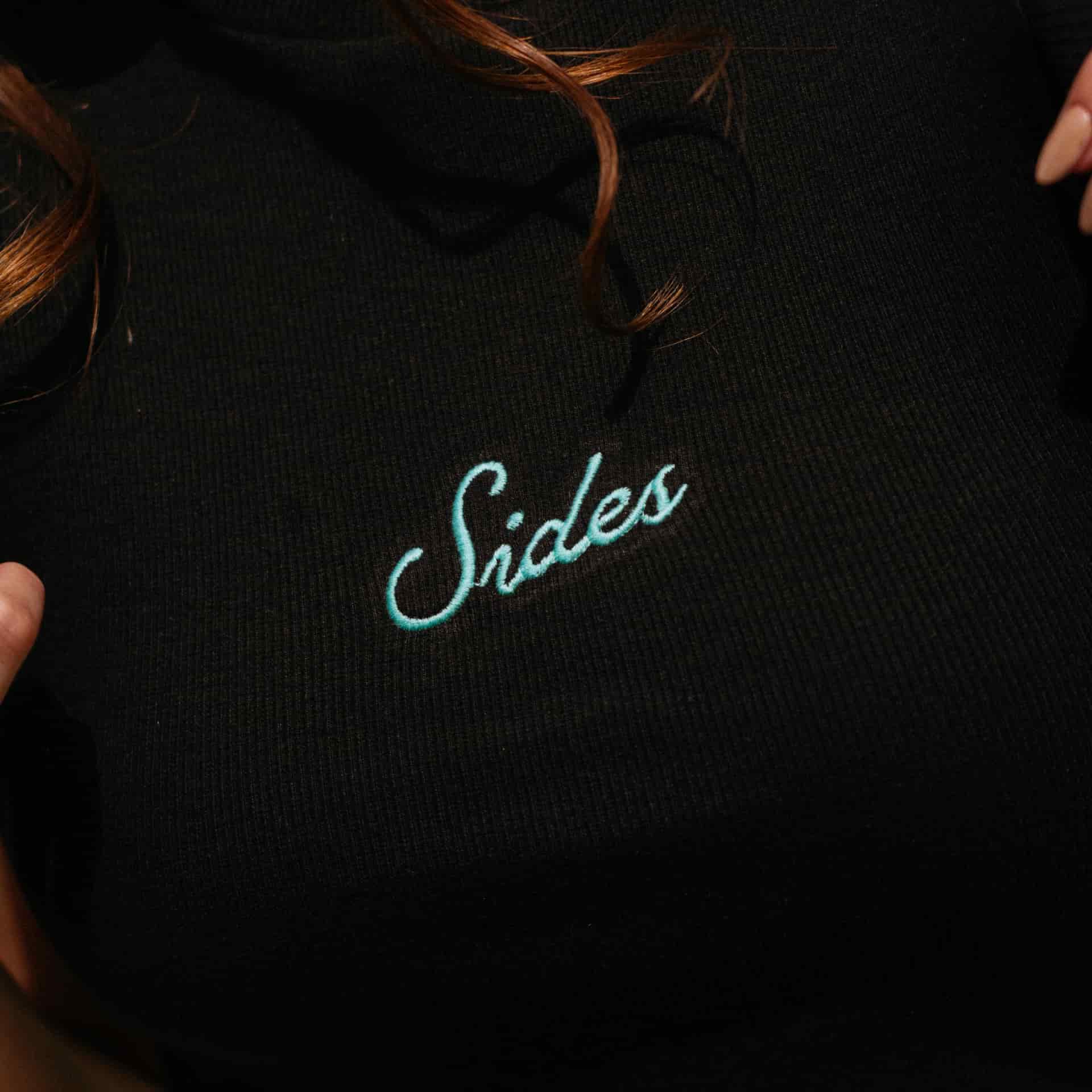 CROPTOP NEGRO - SIDES - miniatura 4