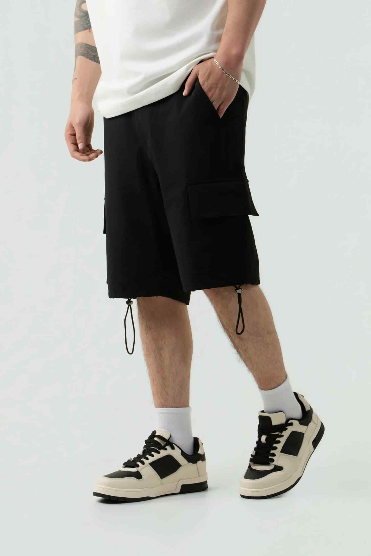 BERMUDA CARGO COLOR NEGRO - miniatura 3