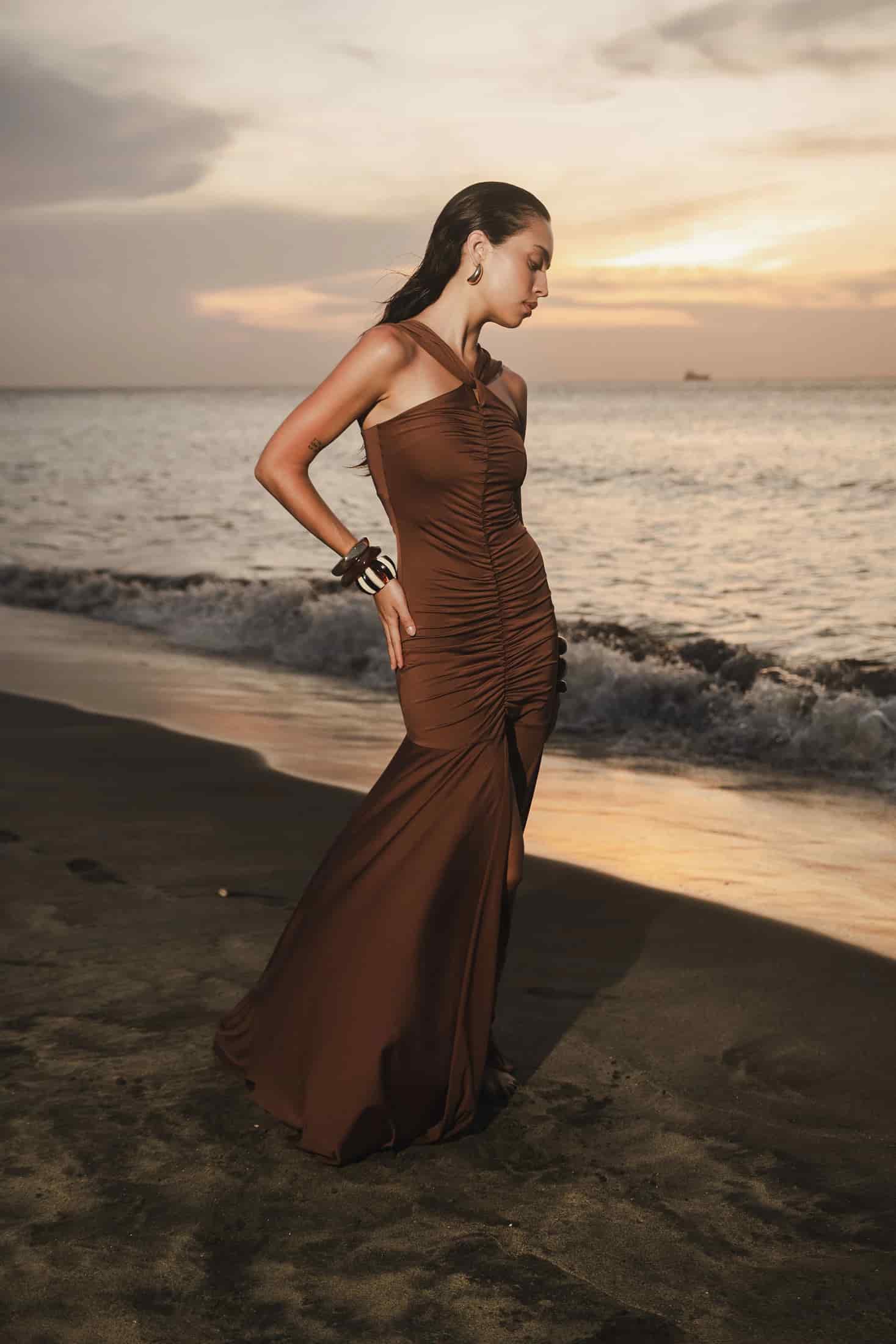 PRE-ORDER AYA GOWN - DARK CHOCOLATE - miniatura 6