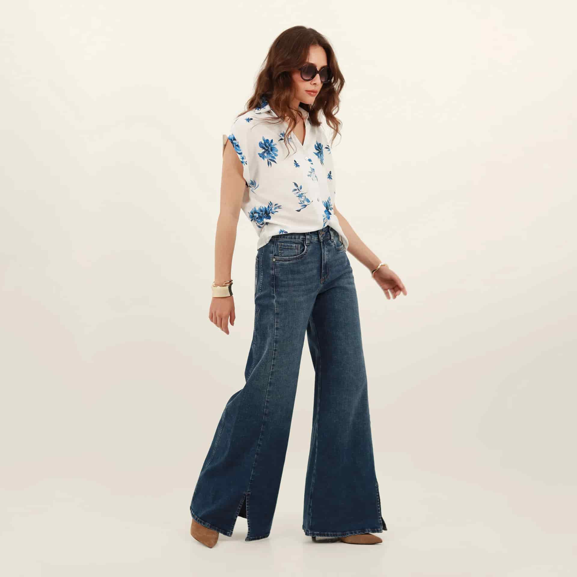 Blusa estampada abierta cuello sport manga corta rodada - miniatura 8