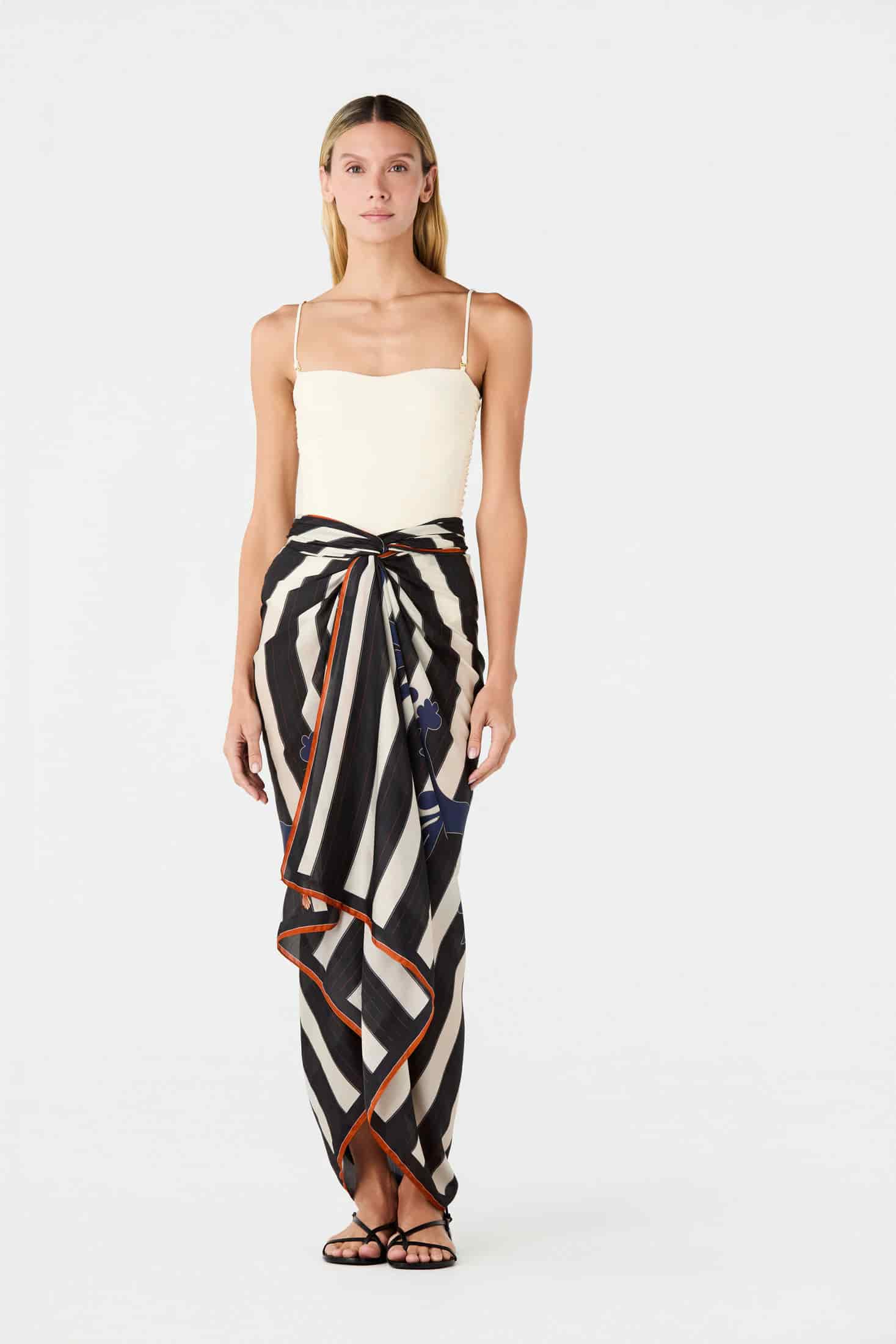 De La Falaise Cotton Silk Sarong / Navy Solana Shield - miniatura 2