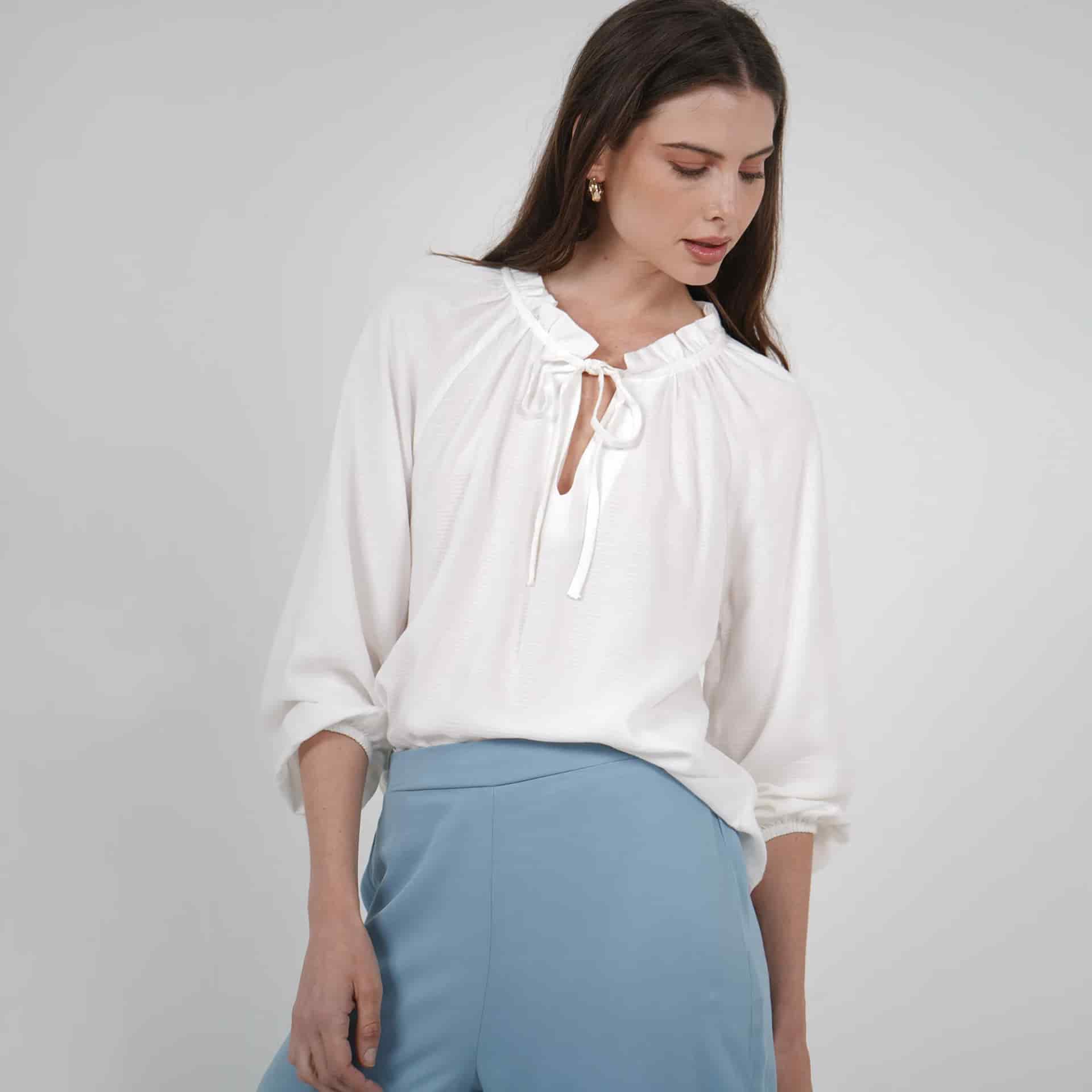 Blusa Cuello V Manga 3Cuartos - miniatura 1