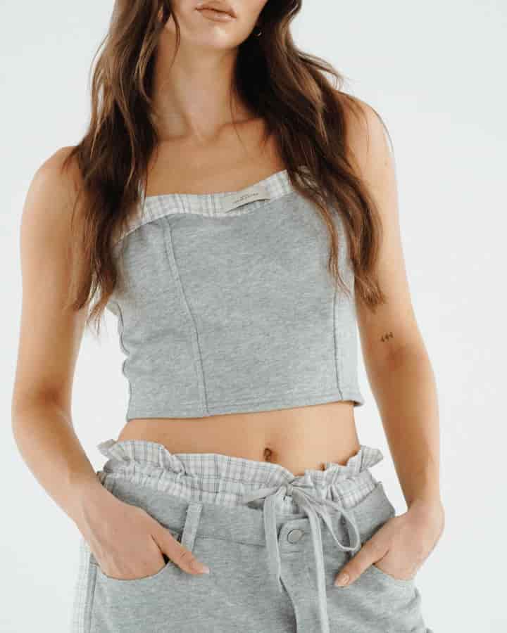TOP BONHEUR CON ESCOTE GRIS - miniatura 6