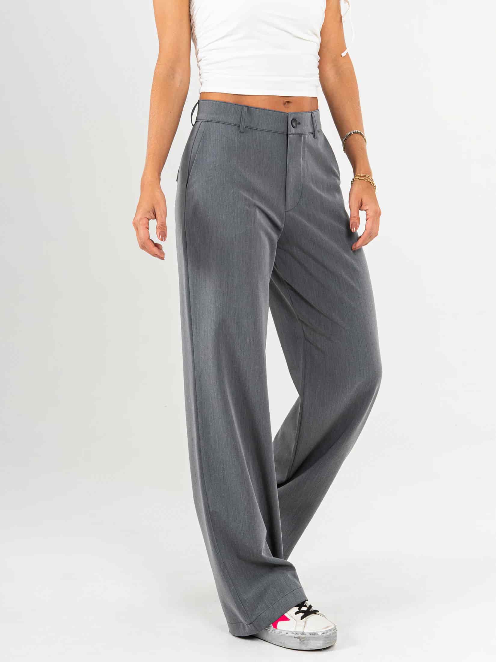 Ref: 0620525 Pantalón straight leg, stretch, tejido plano liviano, tono gris, tiro alto - miniatura 3