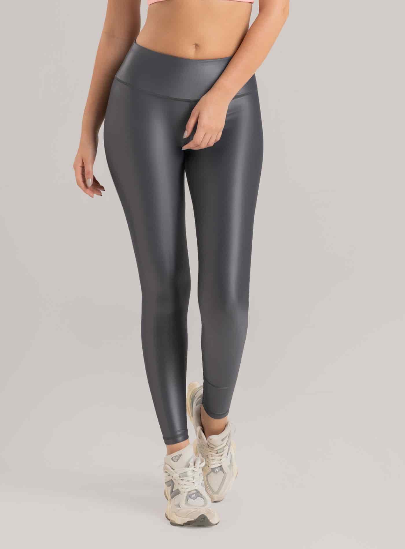 LEGGINS DEPORTIVO FIORE EN TELA APARIENCIA CUERO - miniatura 2