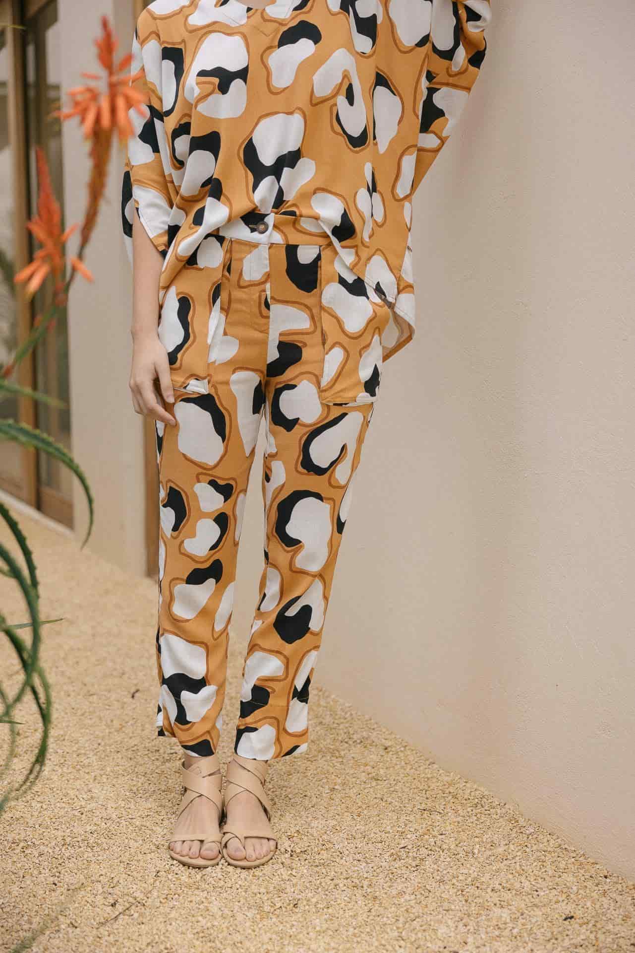 PANTALÓN TÚ ESTAMPADO - miniatura 2