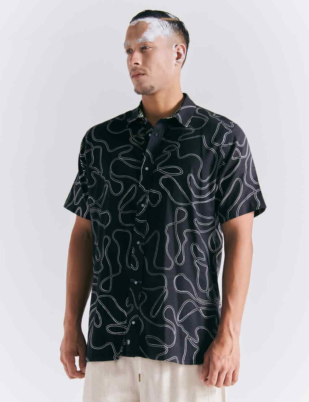 Camisa Regular Fit Born negro Hombre - miniatura 6