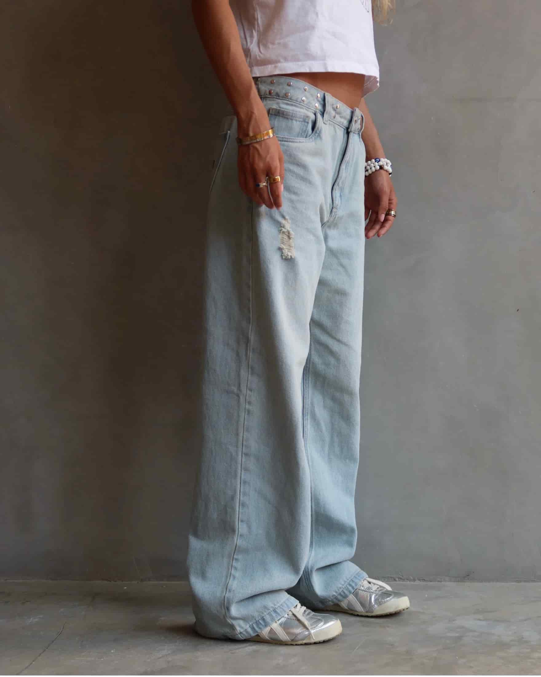 JEAN NEW YORK STUDDED RELAXED FIT AZUL CLARO - miniatura 10