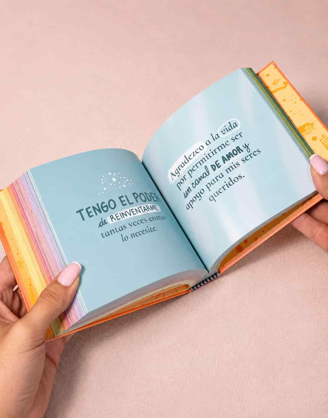 LIBRO UN DÍA A LA VEZ  [365 afirmaciones para hablarte un poquito mejor] - miniatura 2