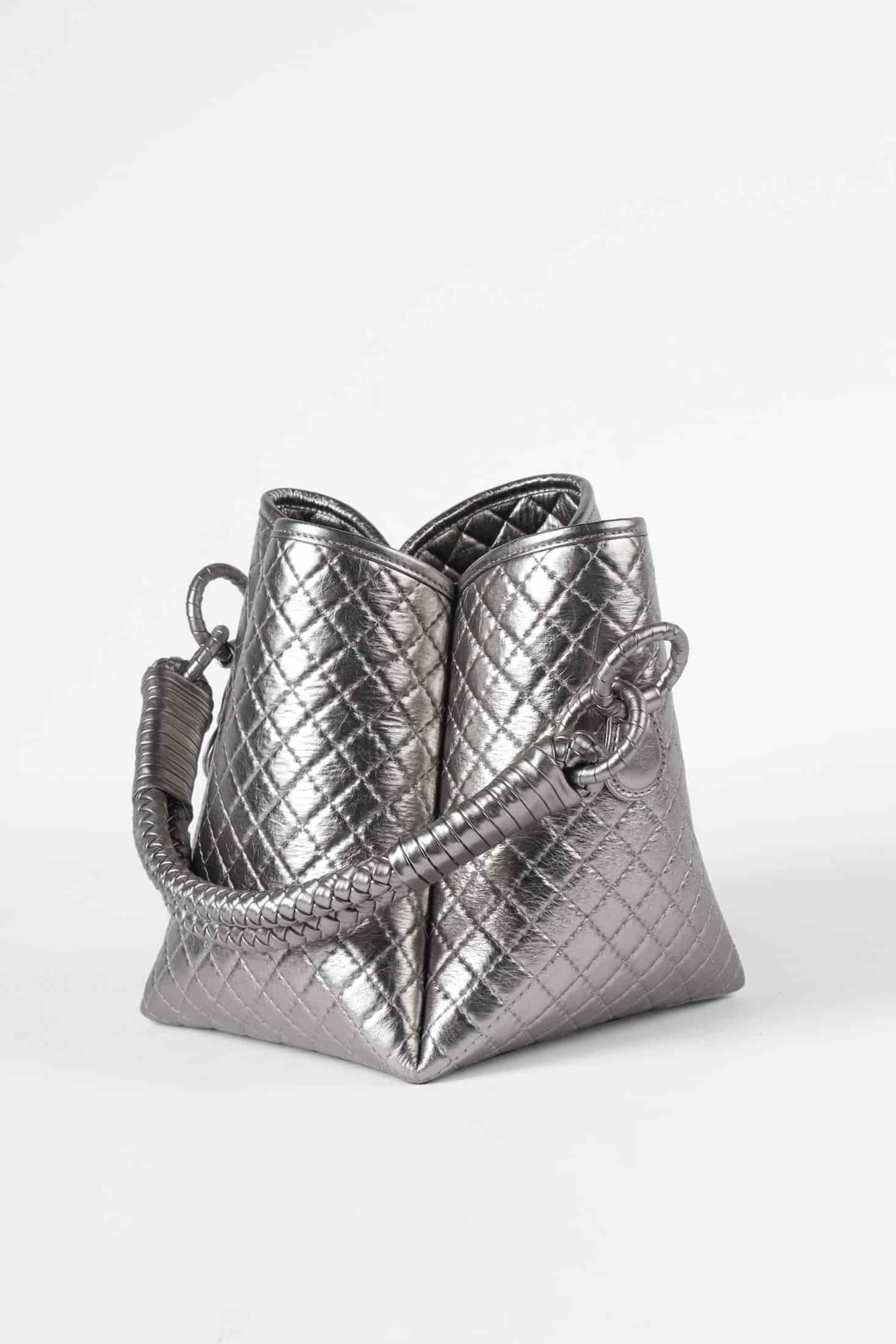 Tulip Bucket Bag, Titanium. Limited Edition - miniatura 3
