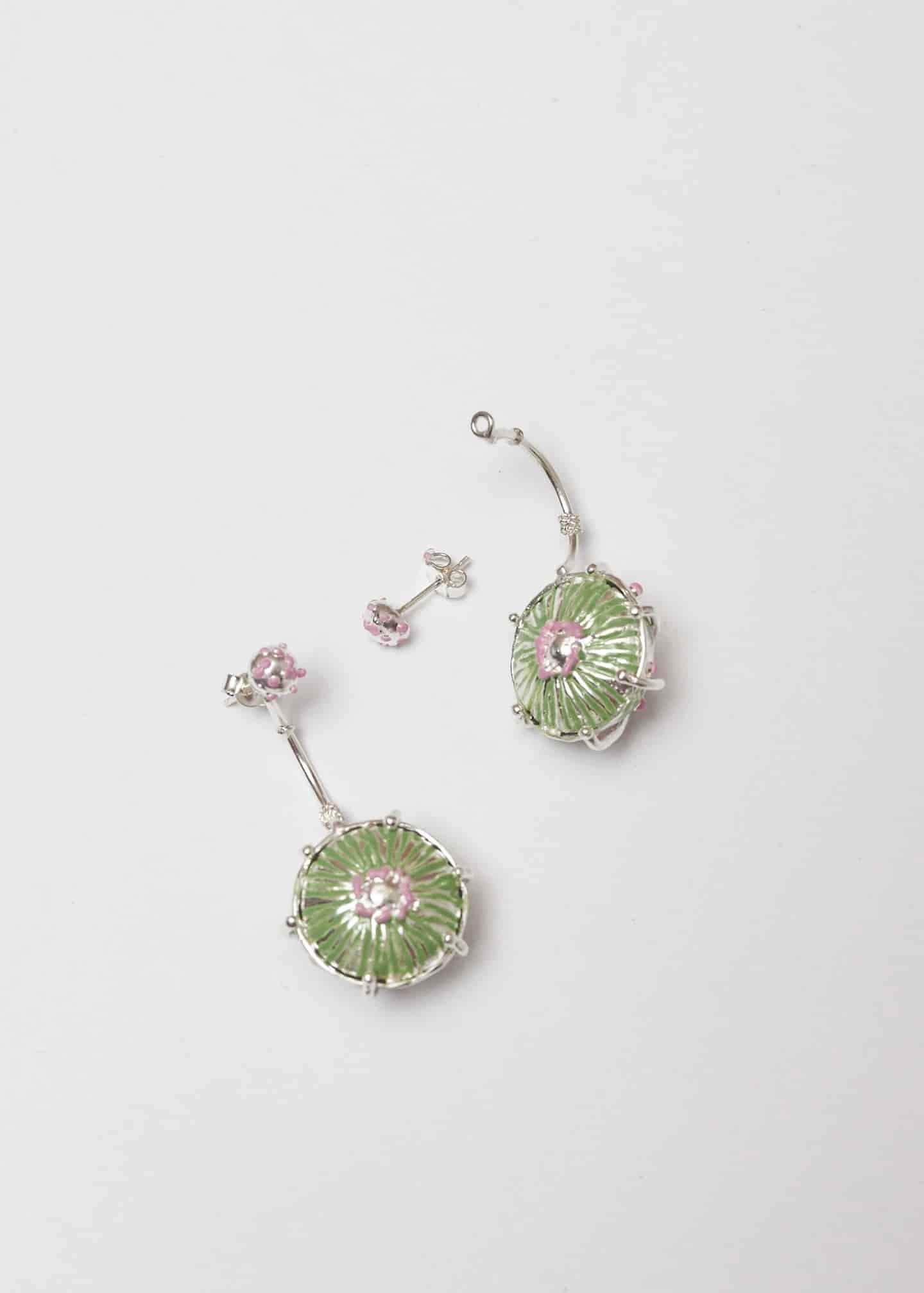 Aretes maxi sombrerito pistacho lila - miniatura 1