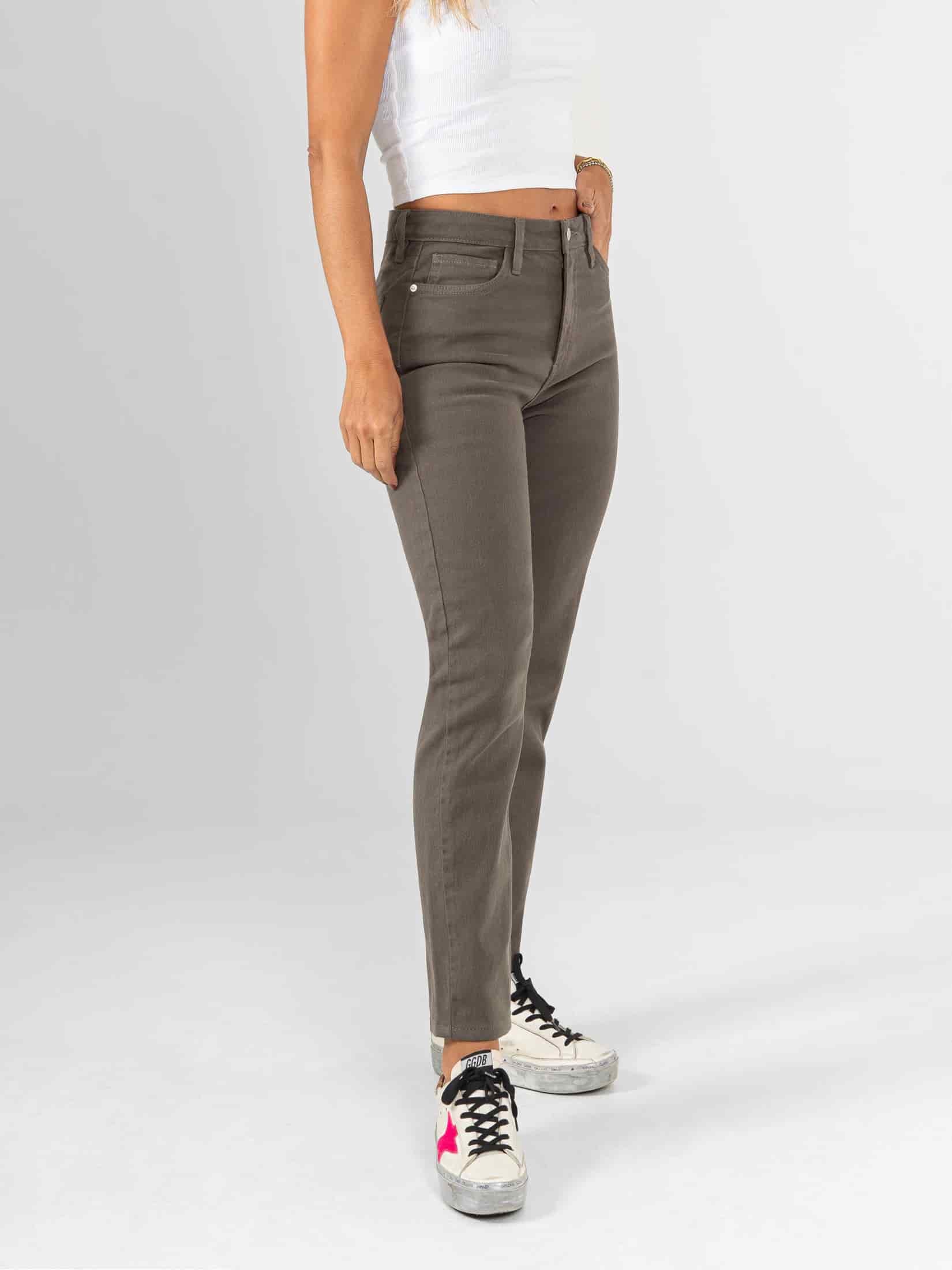 Ref: 0620520 Pantalón mom fit, tiro alto, stretch, tono verde. - miniatura 3