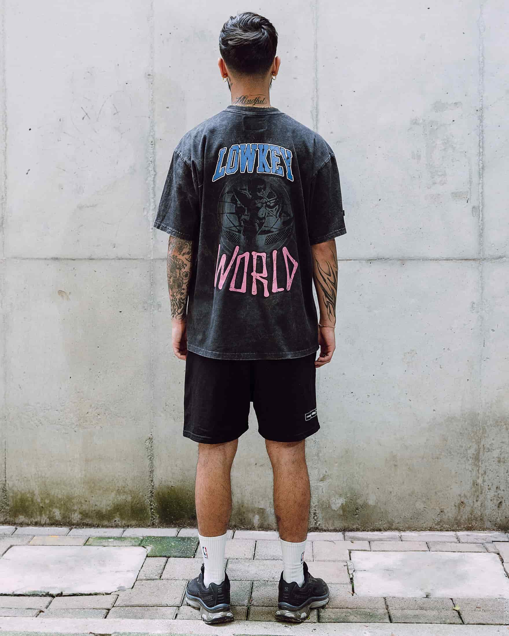 CAMISETA NEGRA WASH - GRAPHICS 01 - miniatura 3