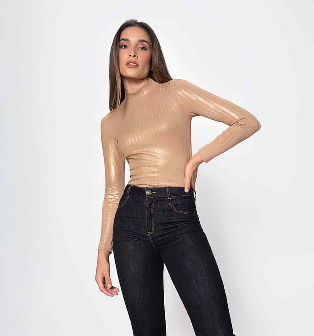 Blusa manga larga cuello tortuga - miniatura 25