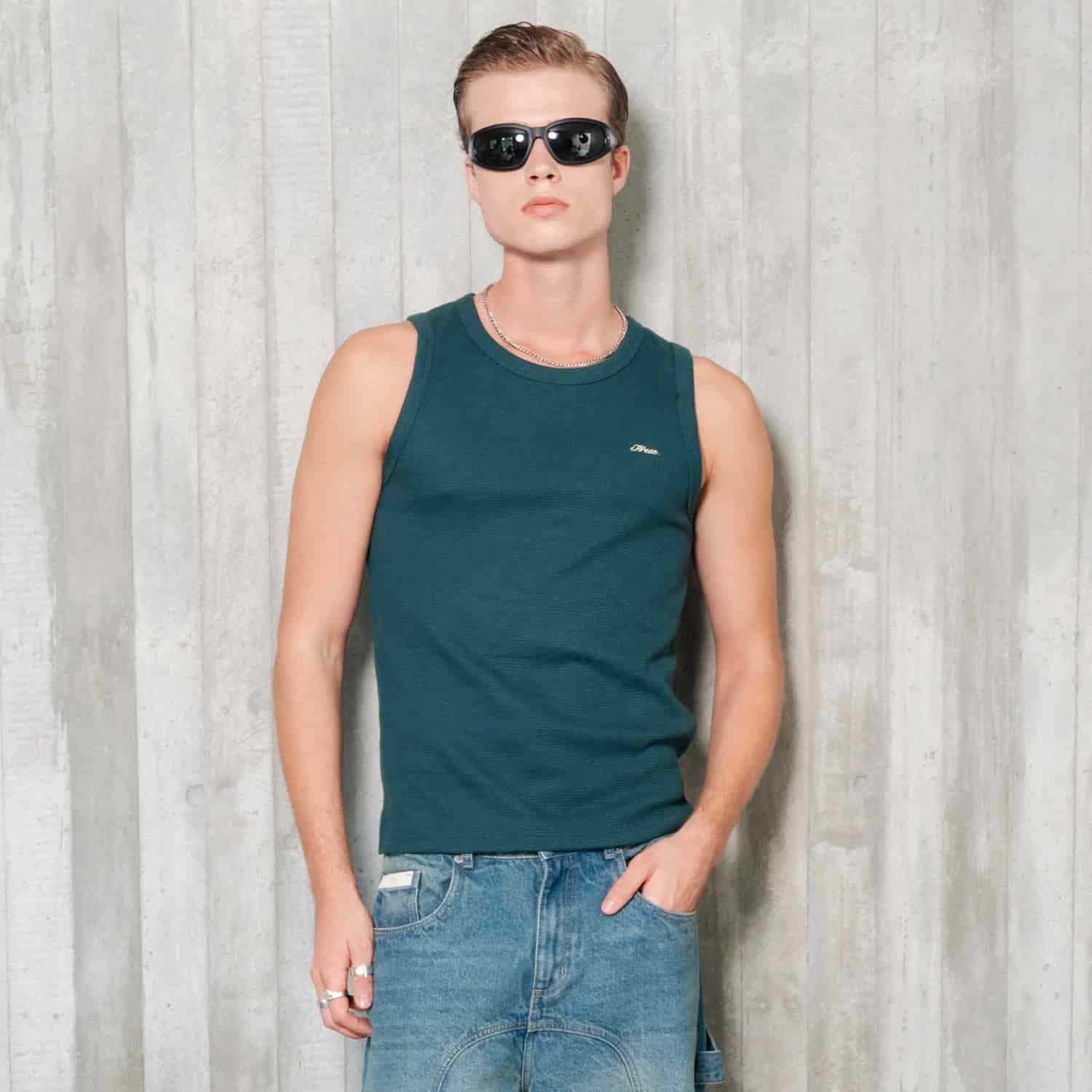 Textured Sleeveless T-Shirt - Pine Green - miniatura 11