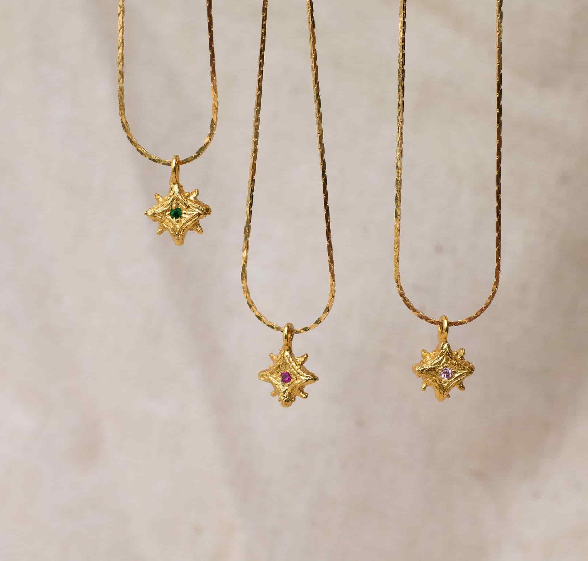 Collar mini estrella - miniatura 1