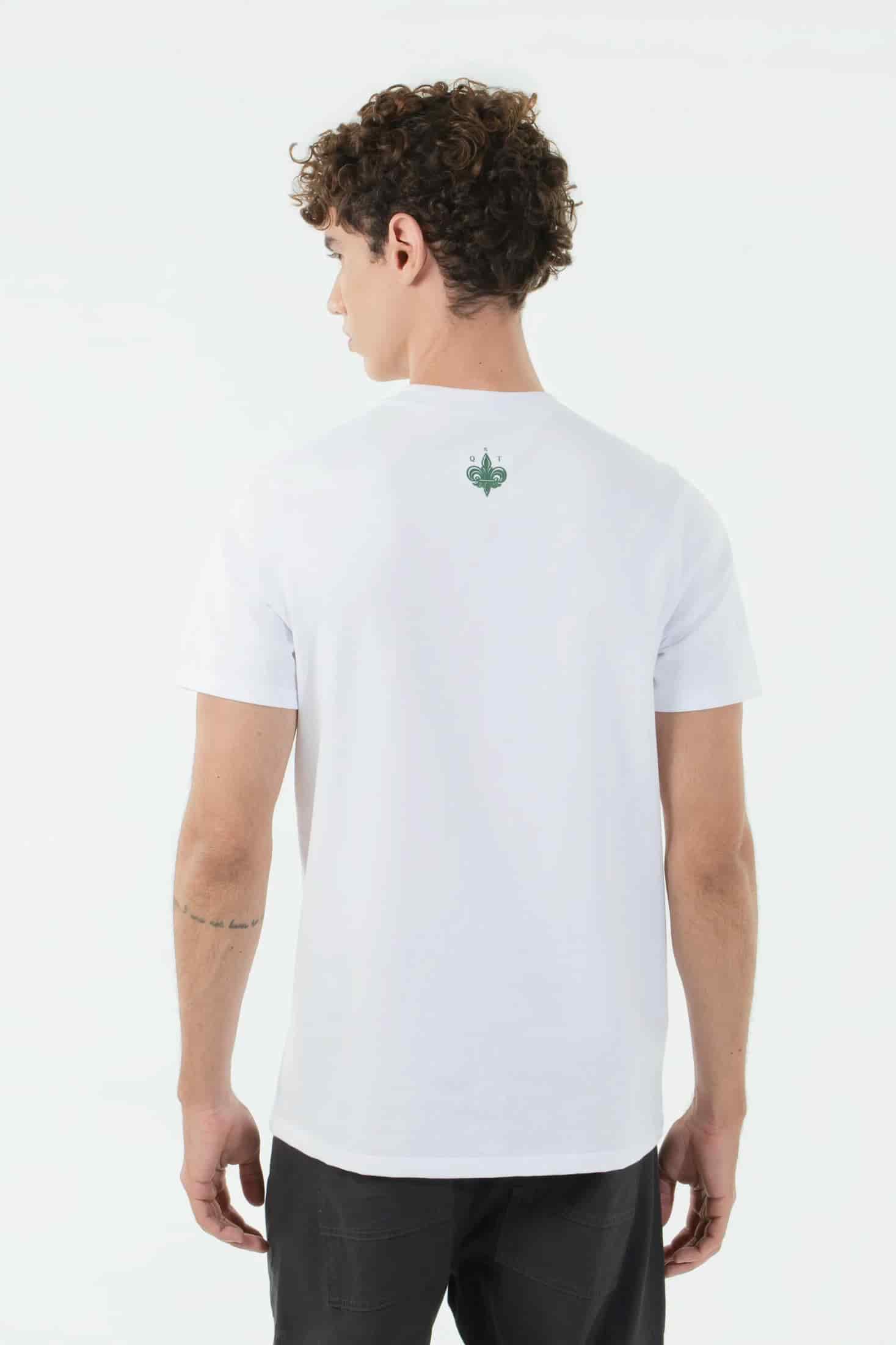 CAMISETA ESPECIAL ESTAMPADO LOCALIZADO COLOR BLANCO - miniatura 4