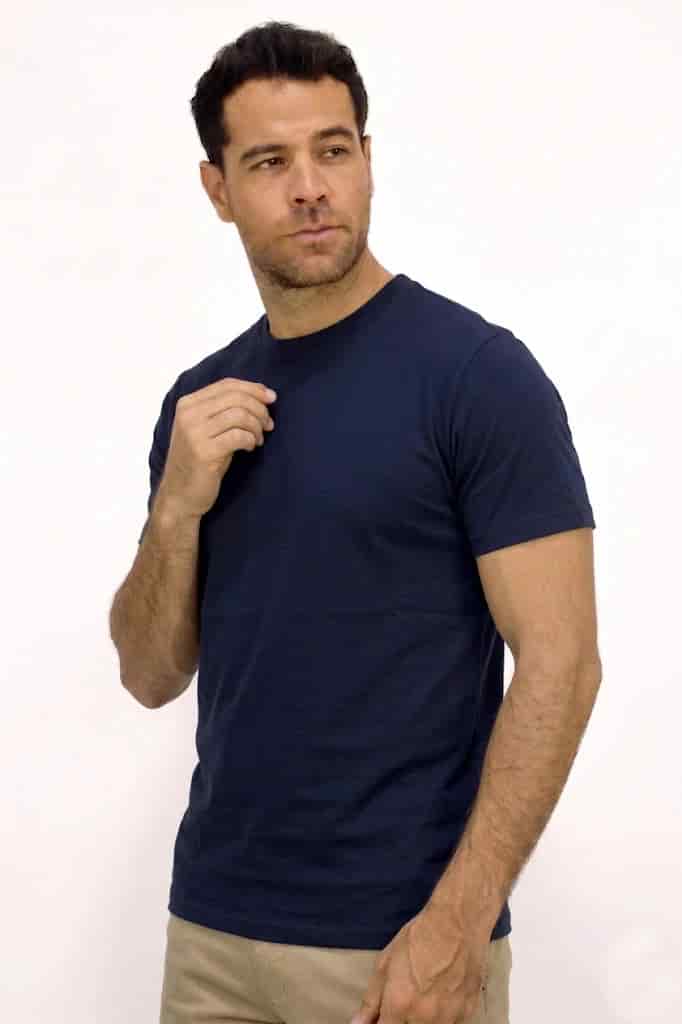 CAMISETA BÁSICA LIVIANA CUELLO REDONDO AZUL OSCURO PARA HOMBRE - miniatura 3