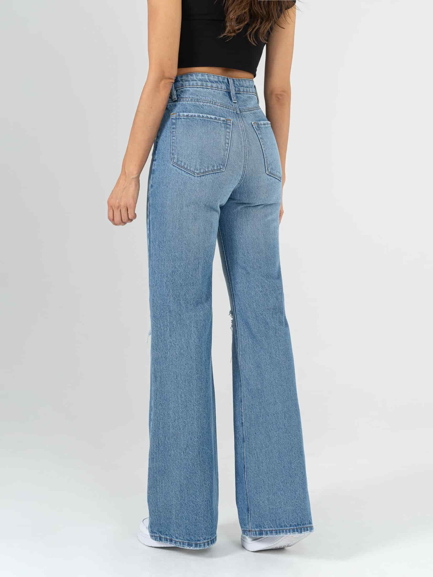 Ref: 064238 Jean Mom Flare, rígido, tiro alto, tono azul medio con rotos, diseño cinco bolsillos - miniatura 4