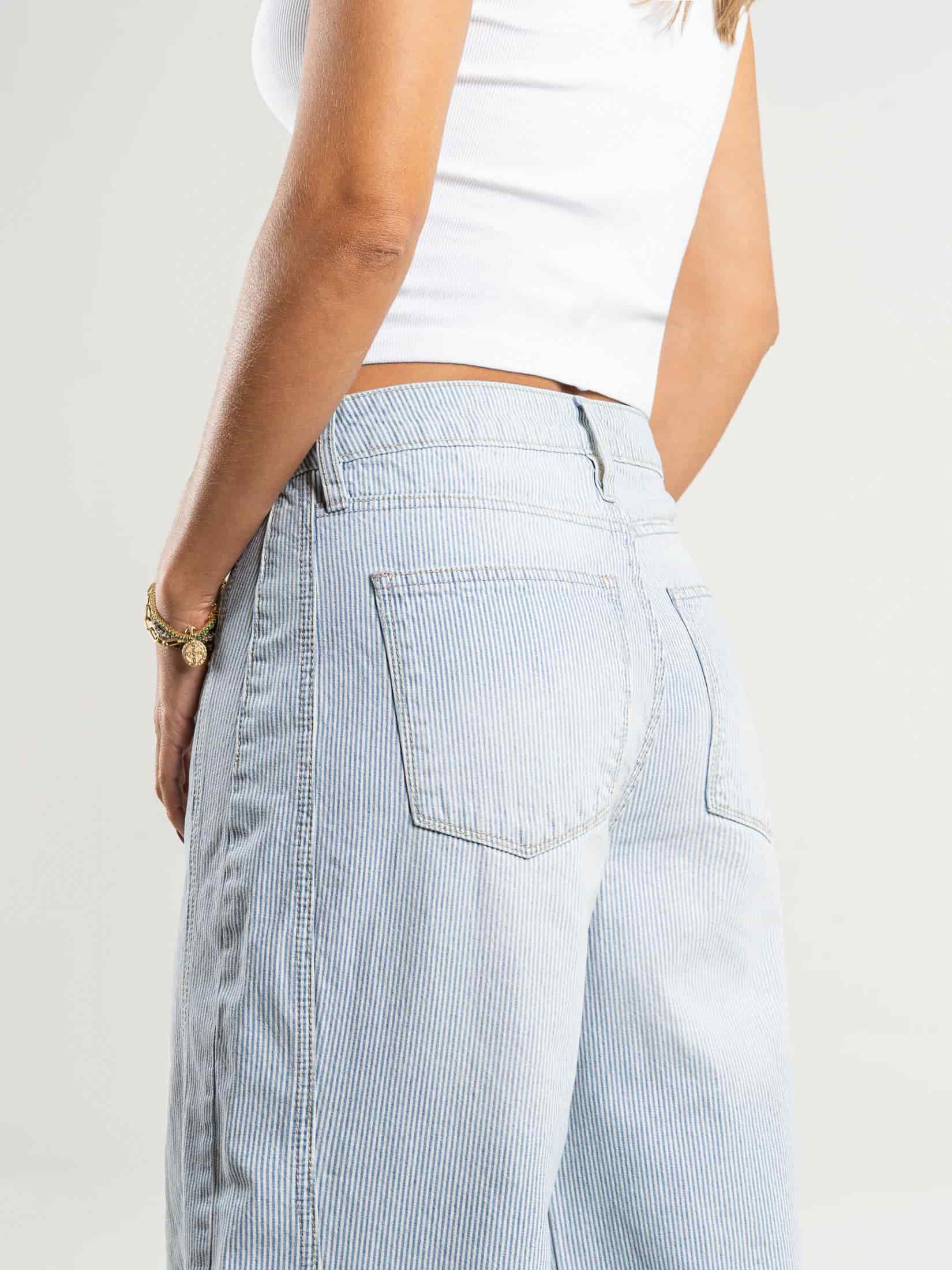 Ref: 066089 Jean wide leg, rayas, rígido, tiro alto, tono azul, pinzas en pierna - miniatura 5