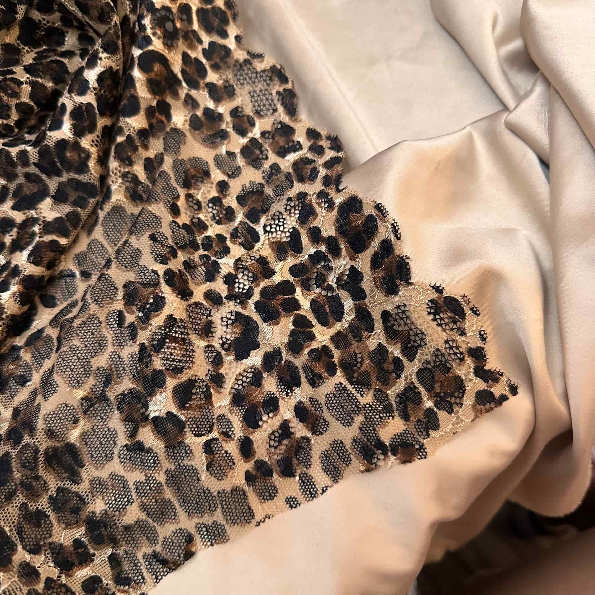 Colaless Lara, confección exclusiva Delux - miniatura 8