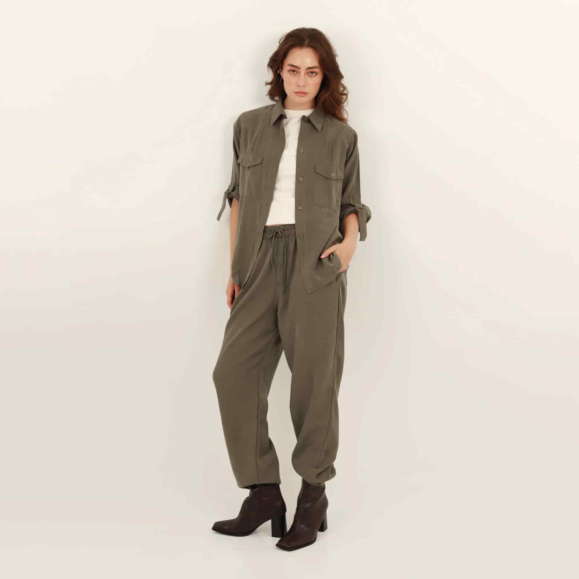 Pantalón bota recta con elastico en cintura y cordón - miniatura 2