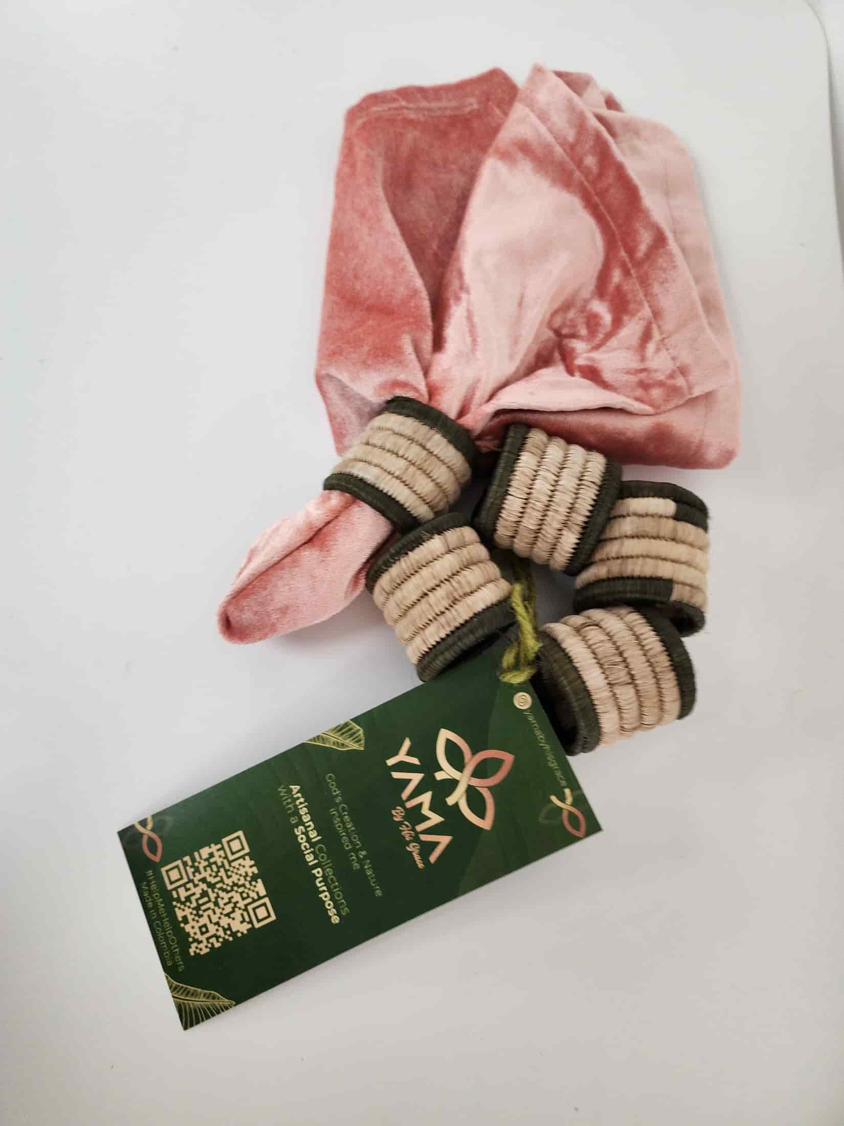 Artisanal Handcrafted Napkin Rings - miniatura 2