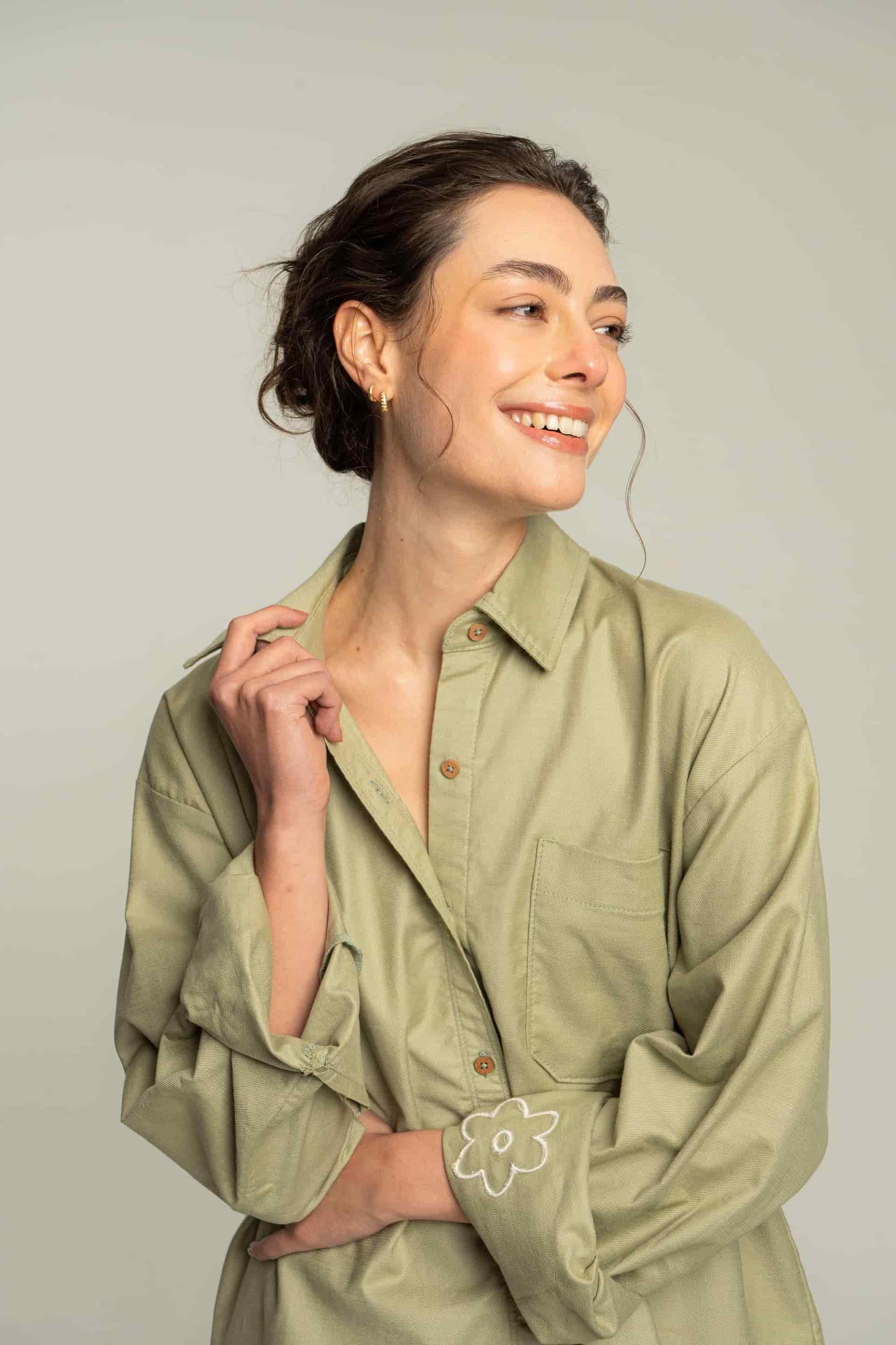 Camisa flor verde - miniatura 4
