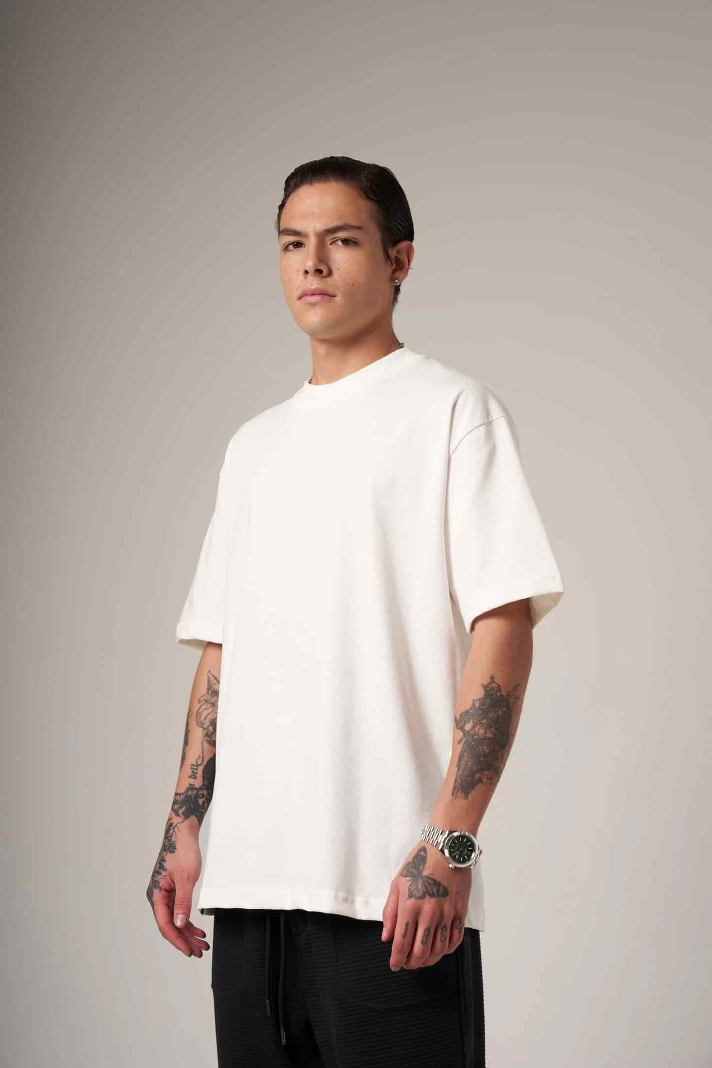 CAMISETA 250 GRAMOS, 100% ALGODÓN CREMA - miniatura 2