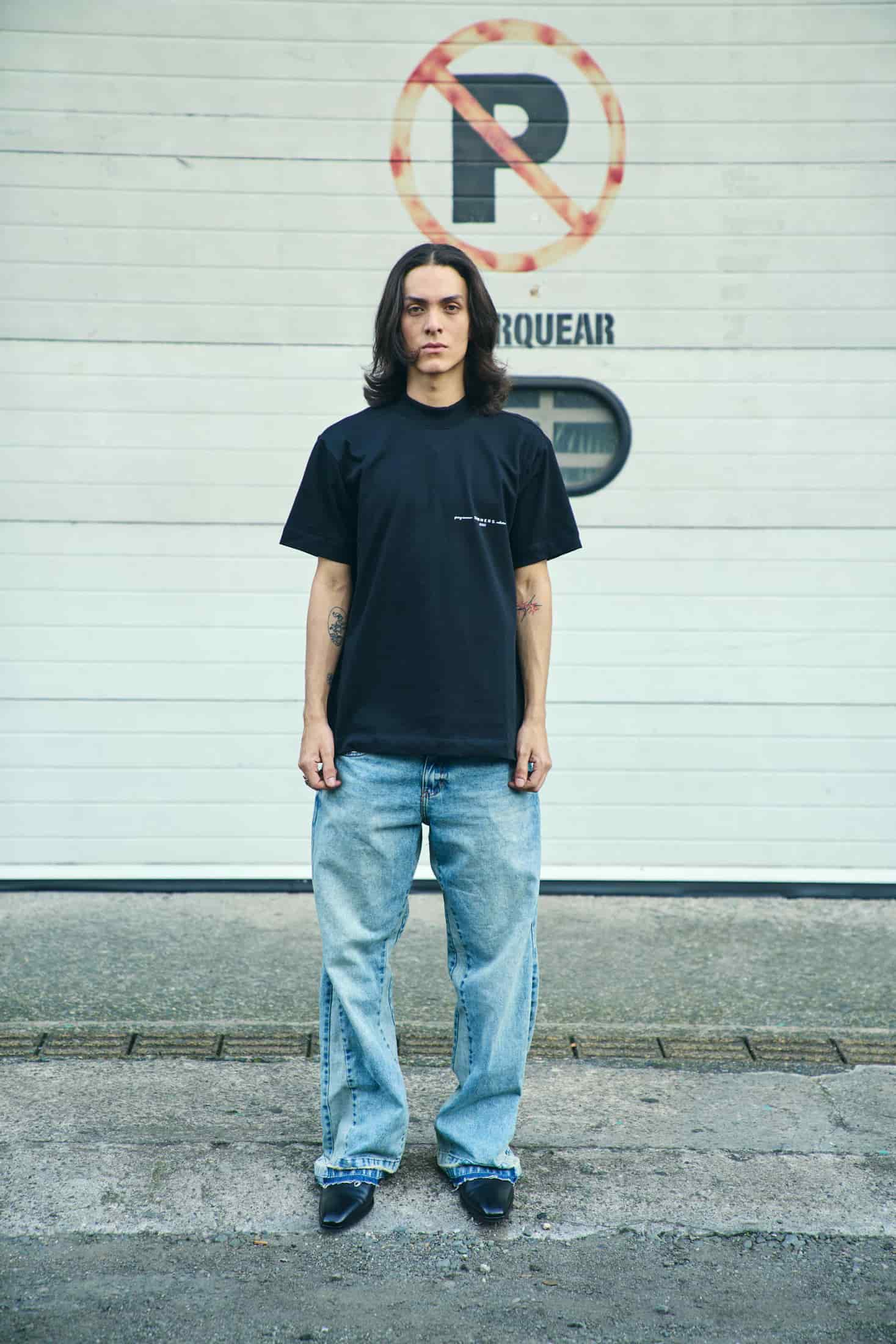 GARMENTS BLACK T-SHIRT - miniatura 2