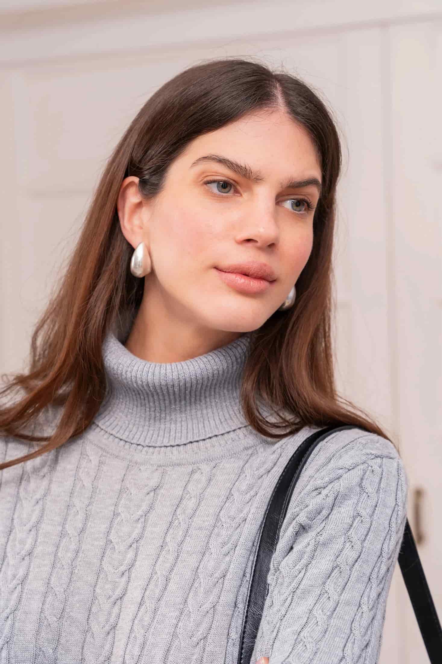 Vestido trenzado cuello tortuga Mujer Gris Claro - miniatura 2