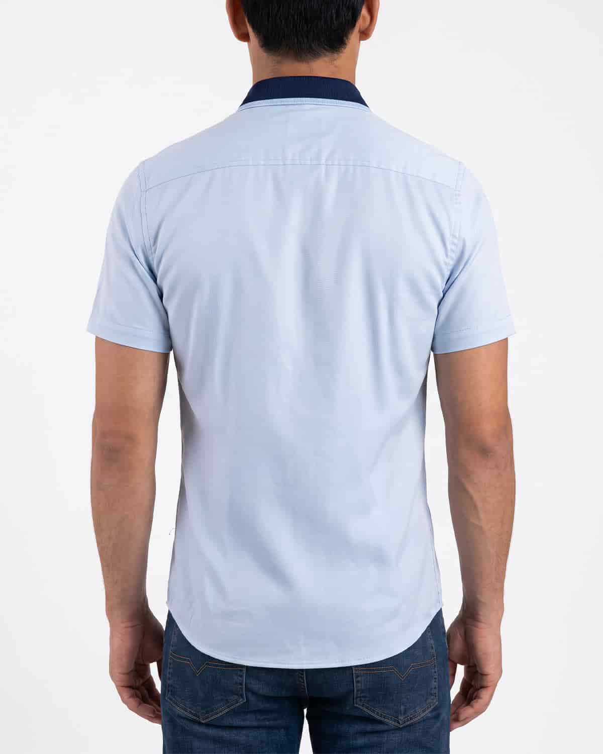 Camisa slim celeste manga corta para hombre - miniatura 3