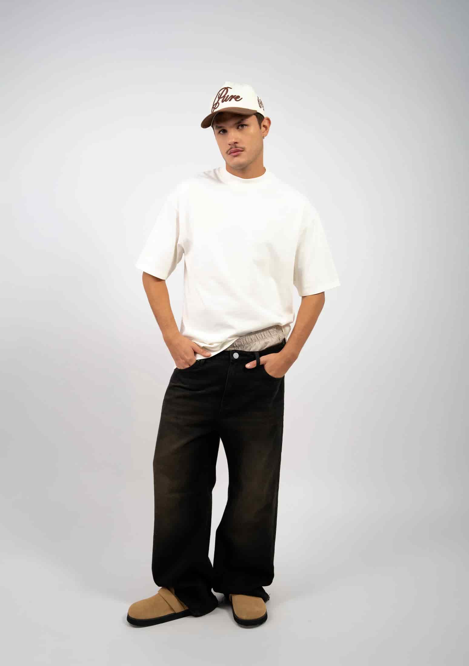 Classic White T-Shirt - miniatura 3