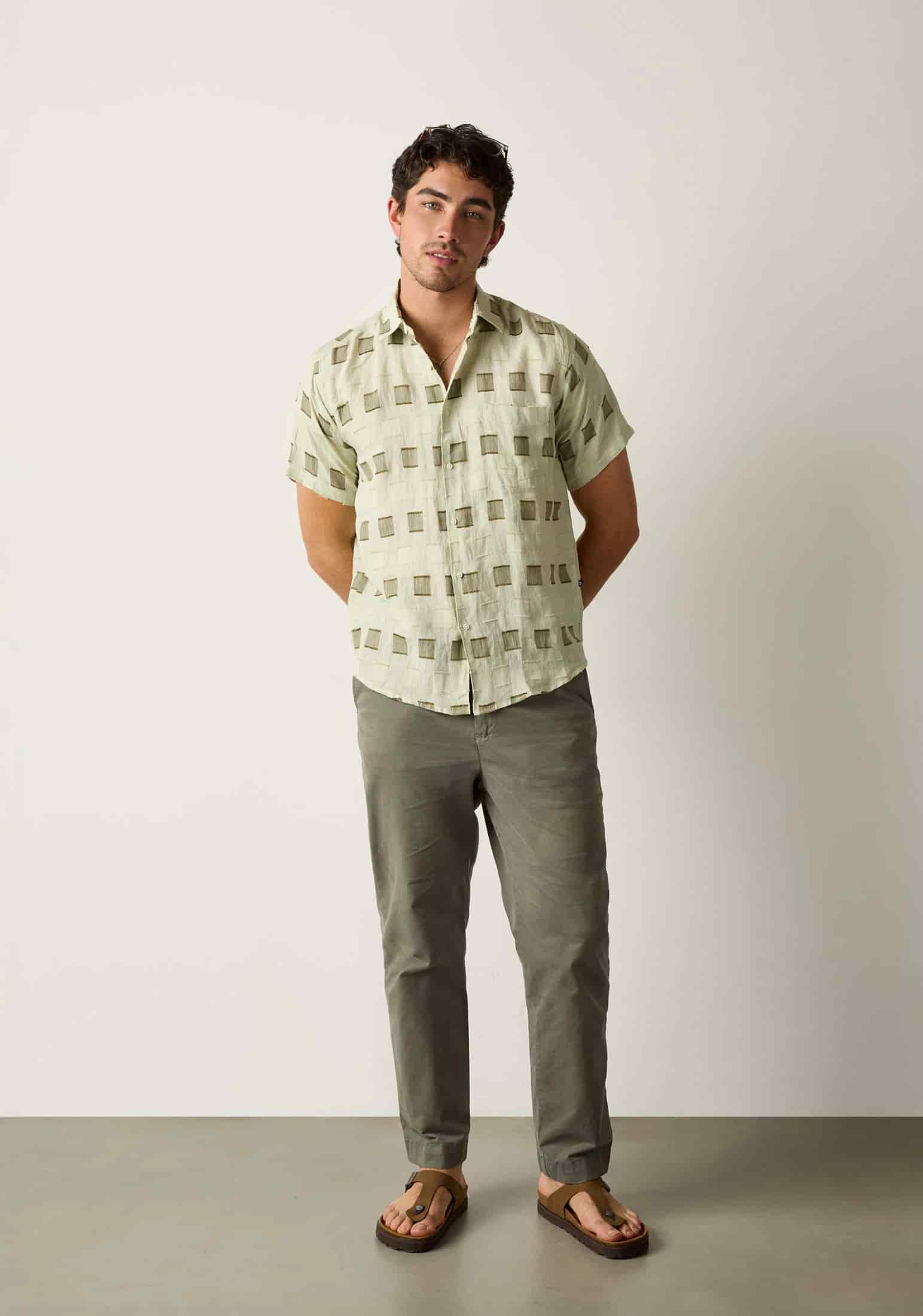 Camisa Lino Harlem Bordado Verde Claro - miniatura 1