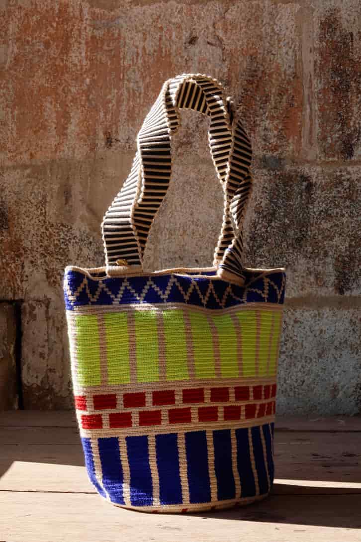 Lagos L Large Bucket Bag - miniatura 4